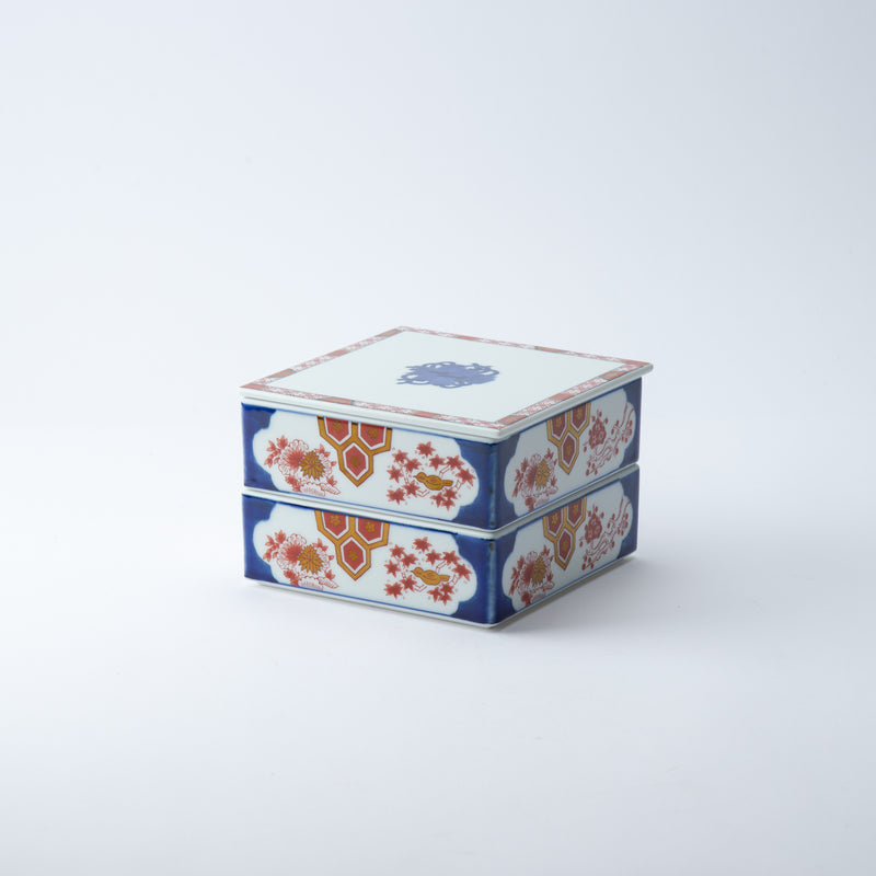 Hello Kitty Flower Two-Tier Bento Box | 600ml