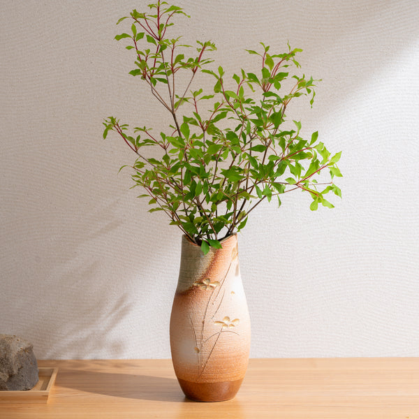 Sunlight Shigaraki Ware Long Flower Vase