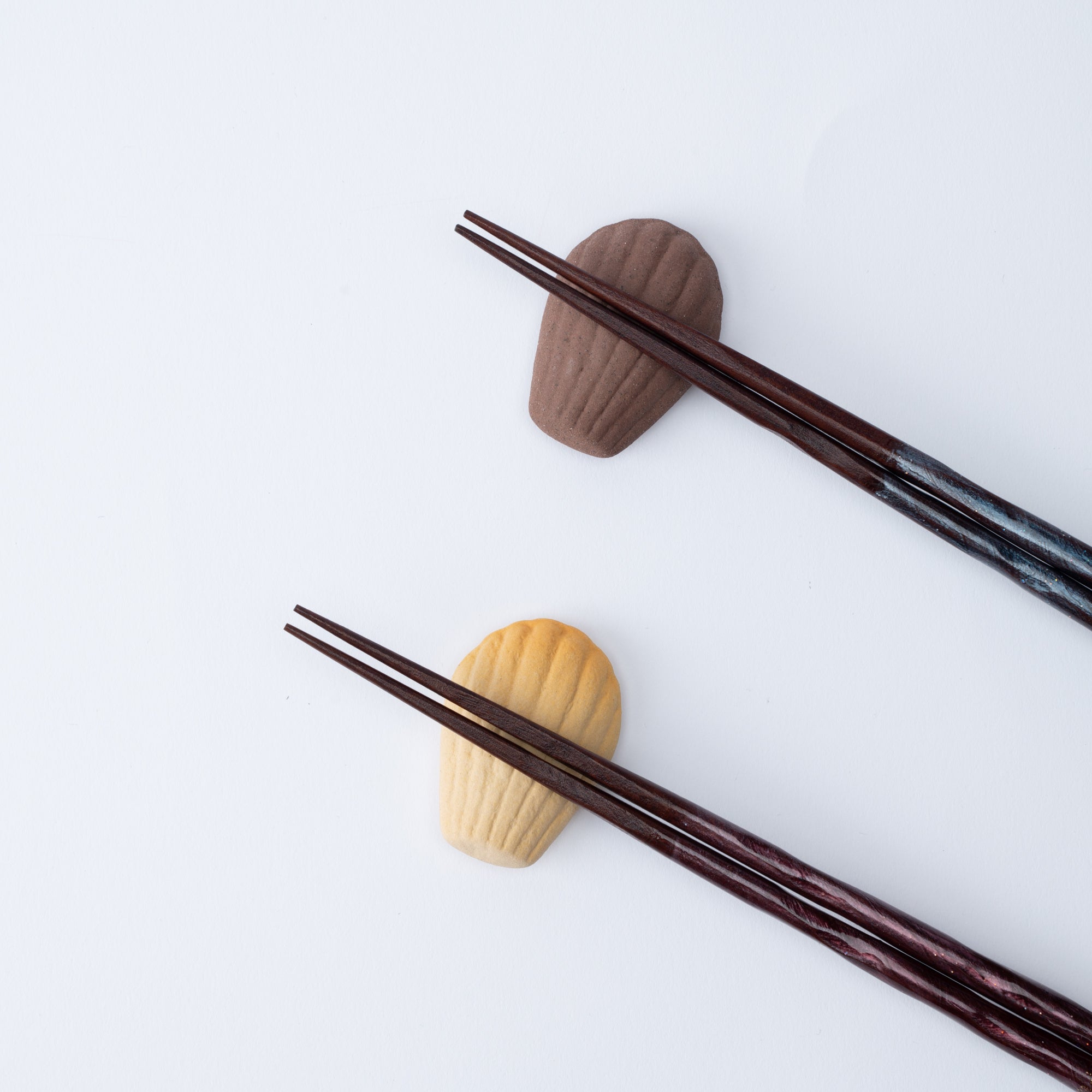 Madeleine Chopstick Rest