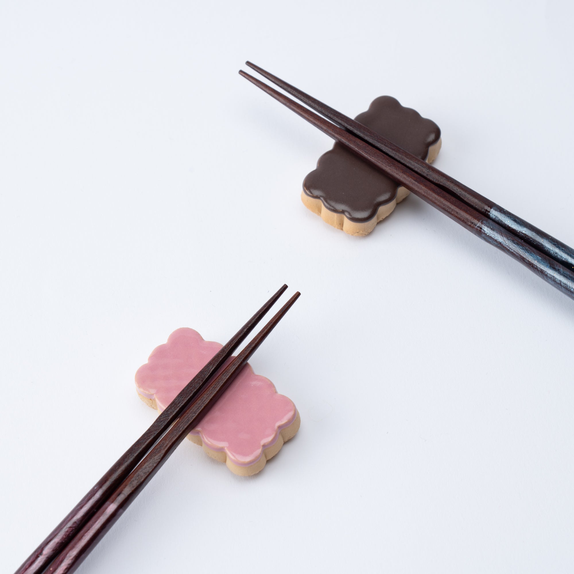 Biscuit Chopstick Rest