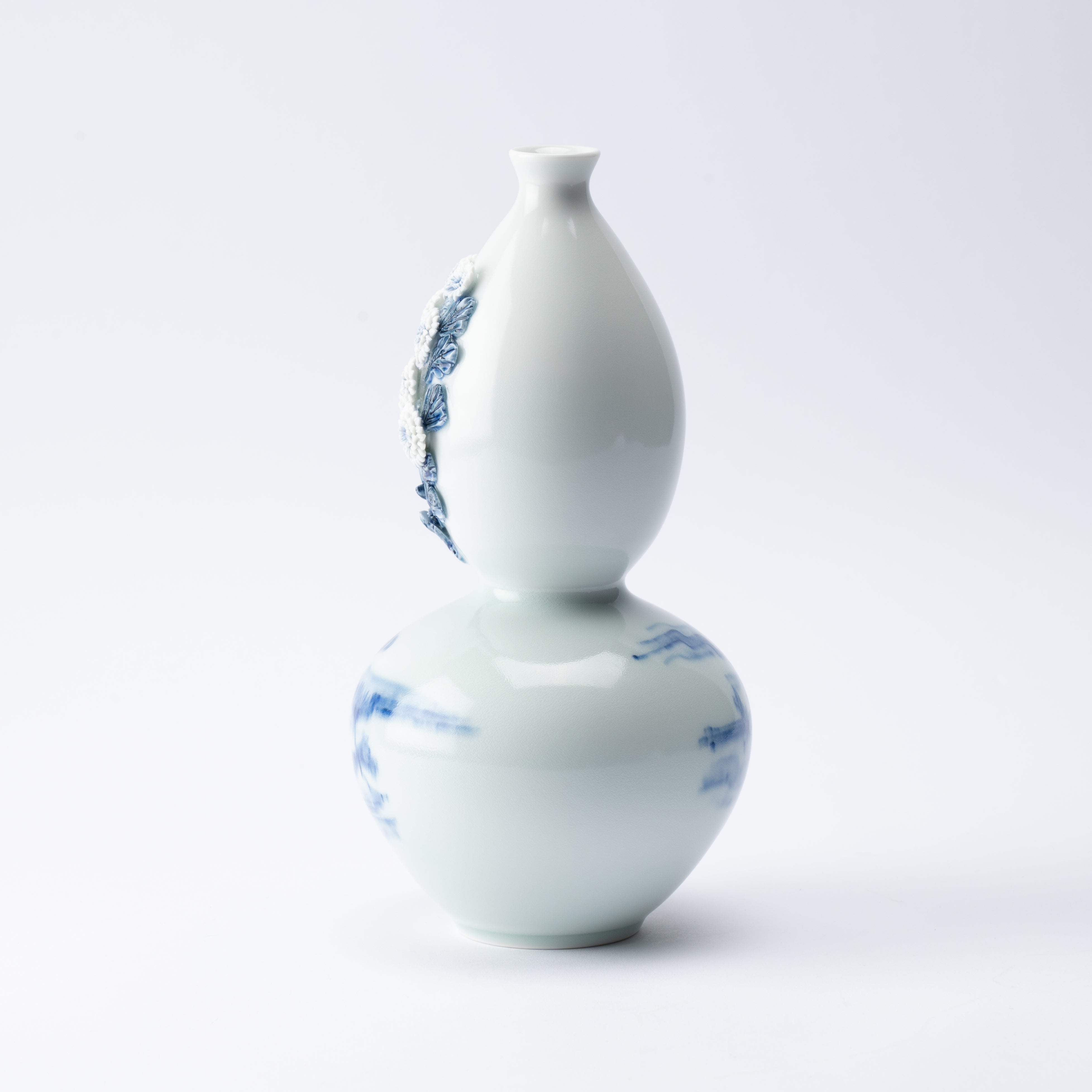 Hirado Chrysanthemum and Running Water Flower Vase