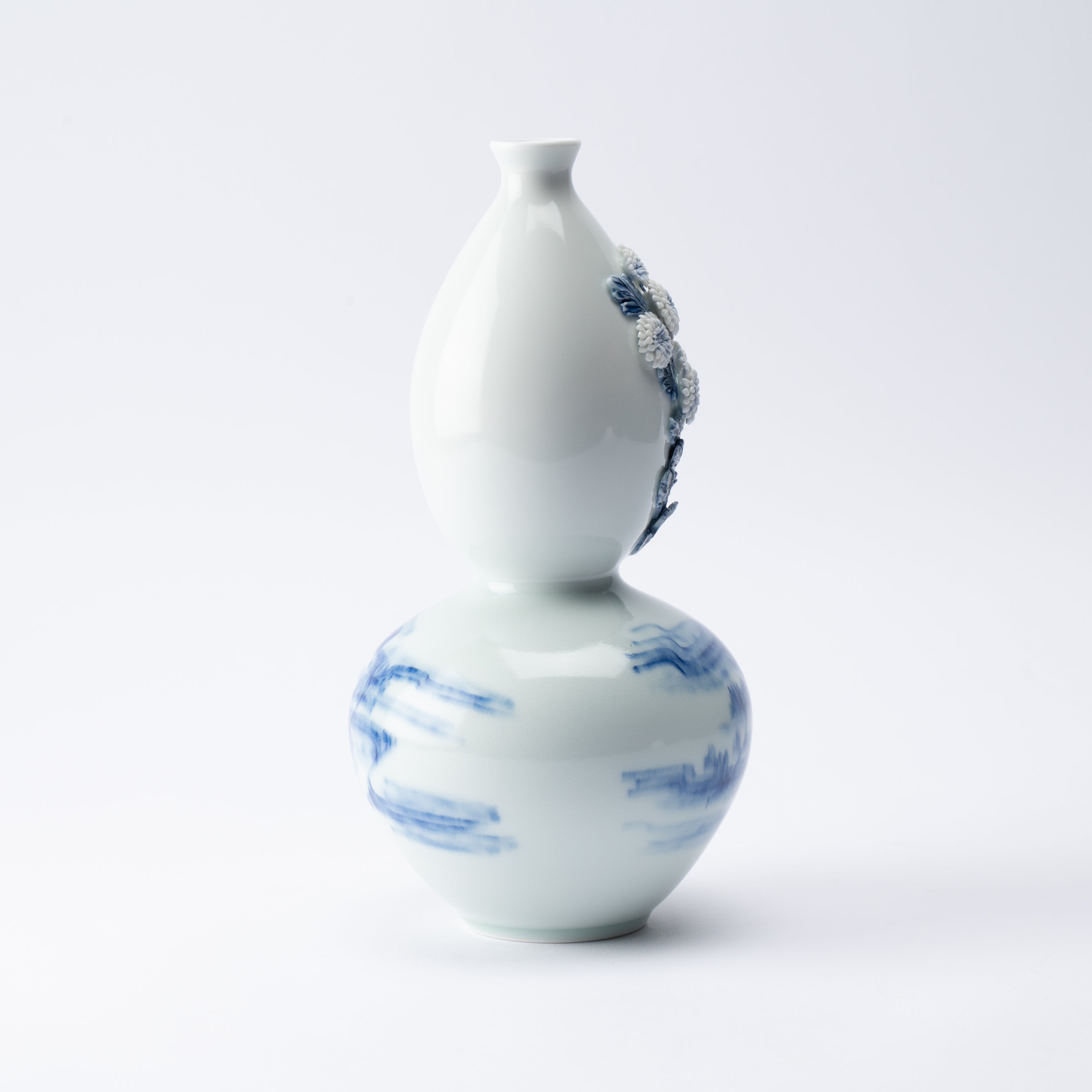 Hirado Chrysanthemum and Running Water Flower Vase