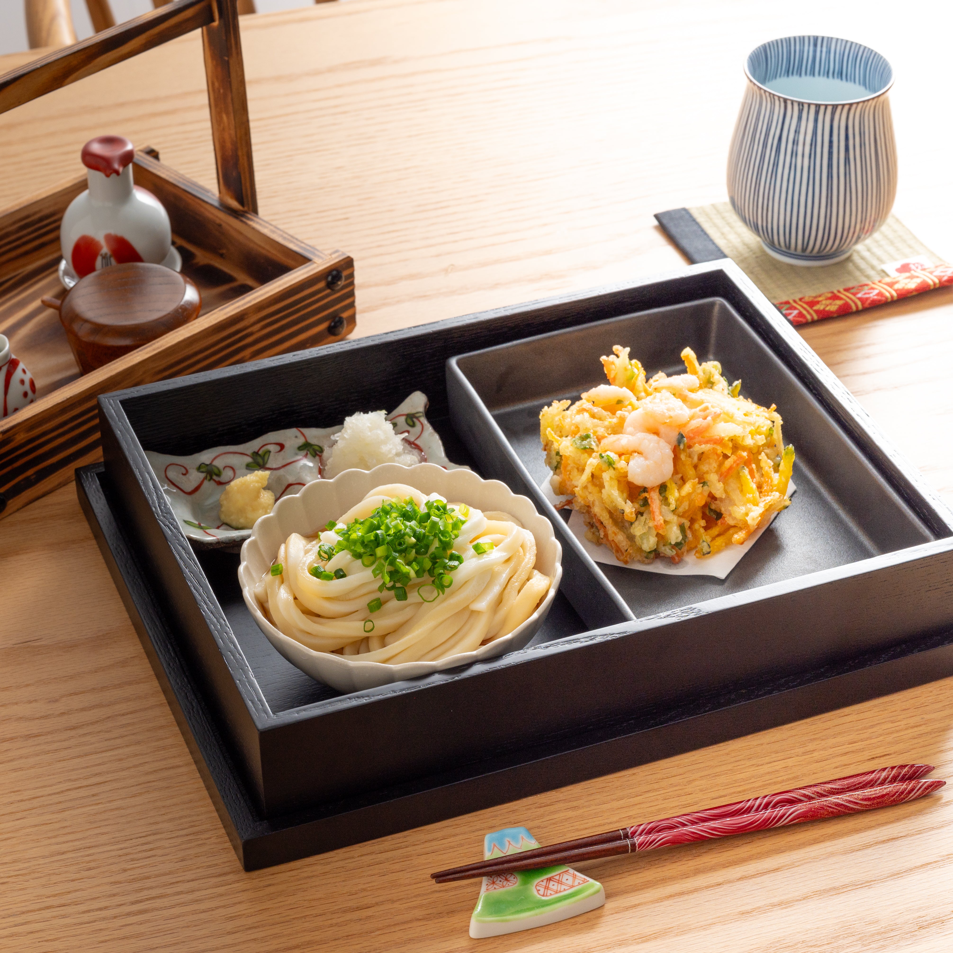 Matte Black Modern Shokado Bento Box L