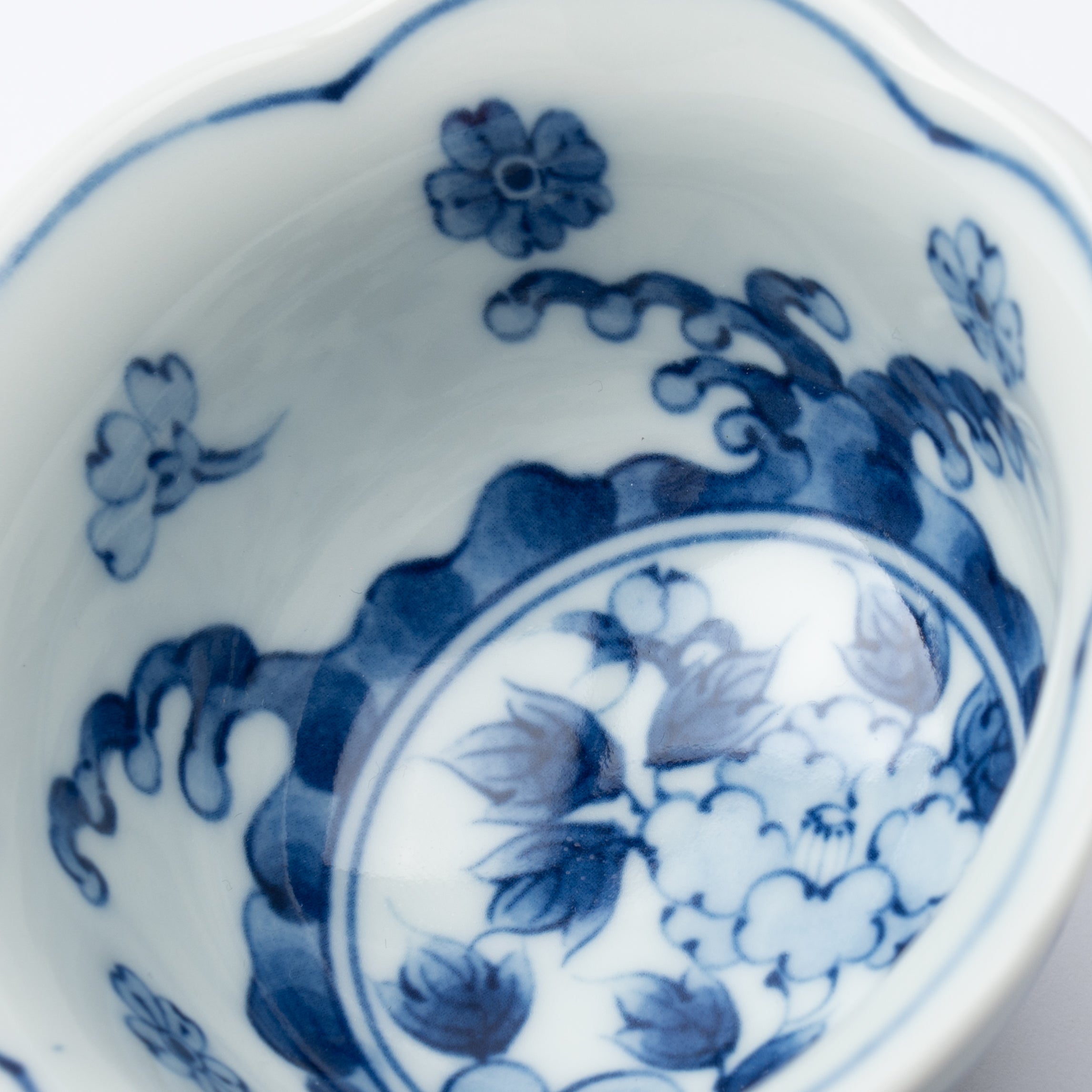 Petalled Rim Peony Kobachi Small Bowl