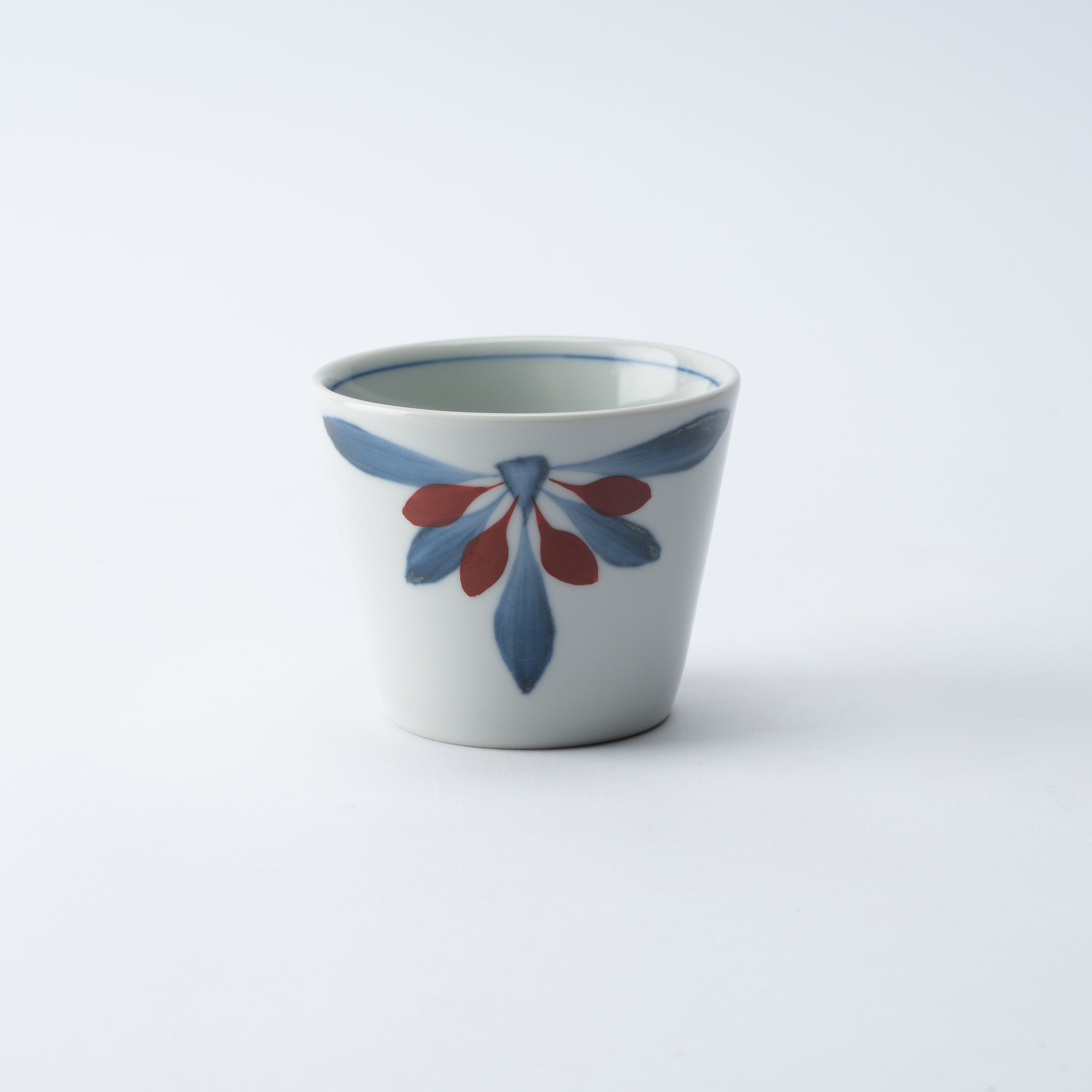 Blue and Red Chrysanthemum Soba Choko Cup