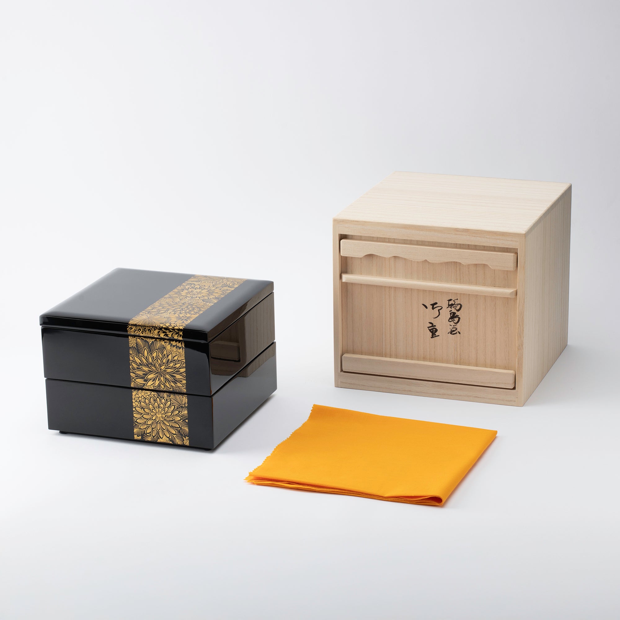 Moon and Chrysanthemum Jubako Bento Box
