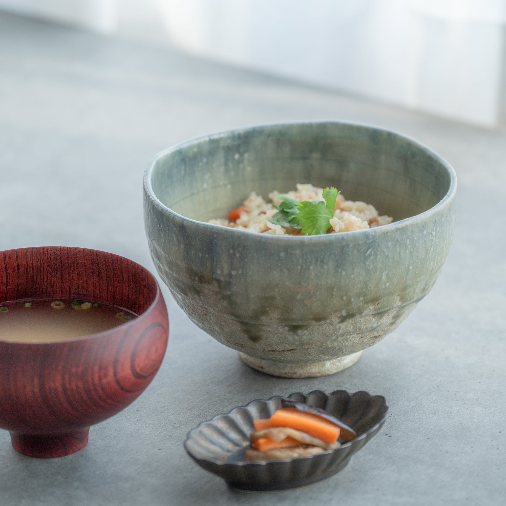 Green Ash Glaze Donburi Bowl 6.5 in