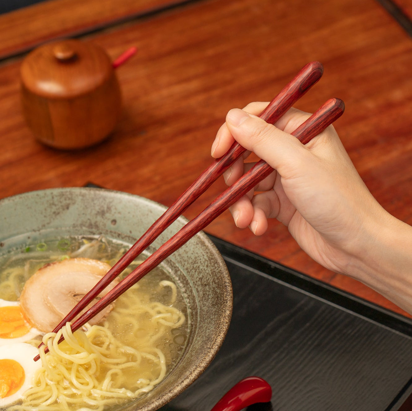 Thick Wavy Grip Wood Grain Chopsticks