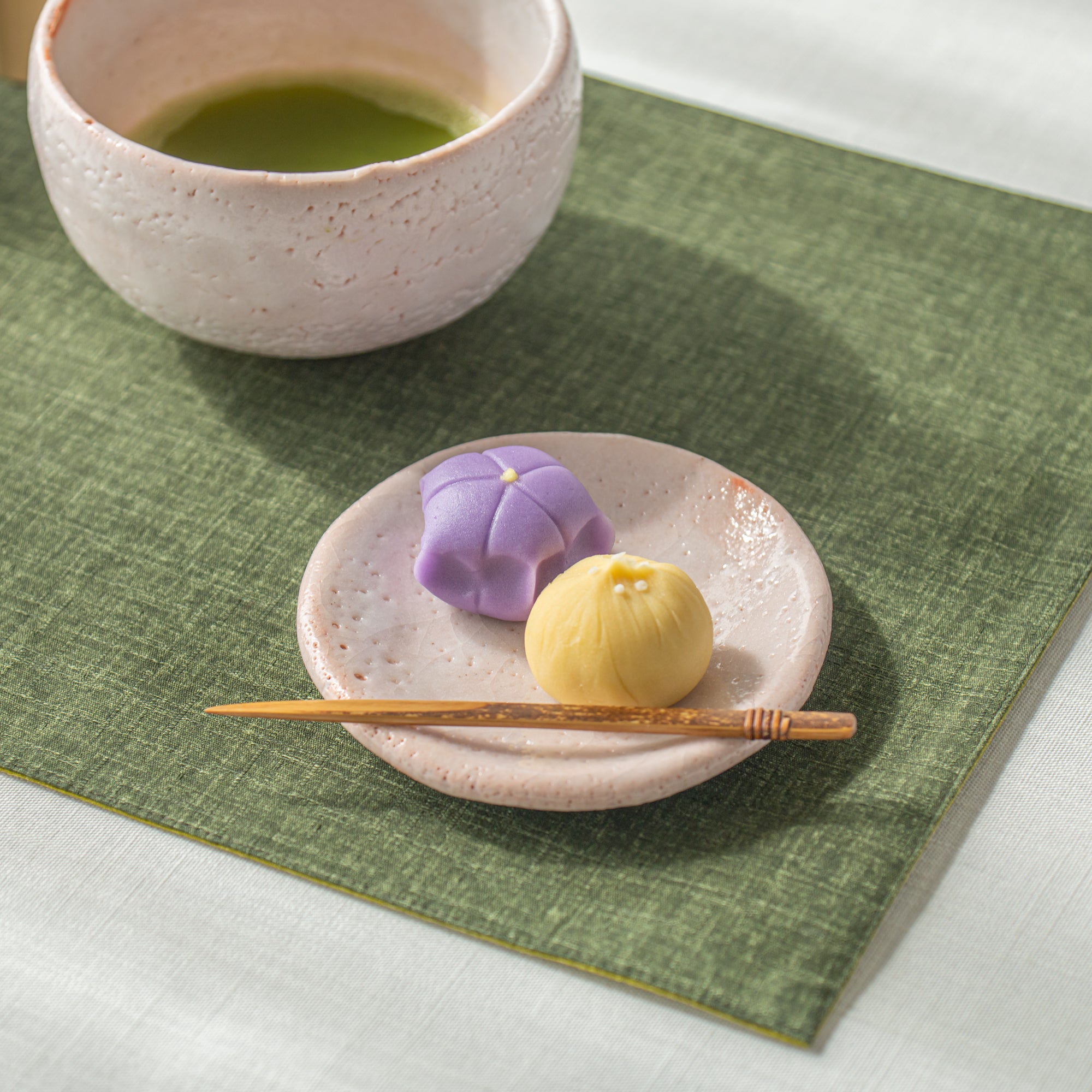 Shino Blush Sauce Plate