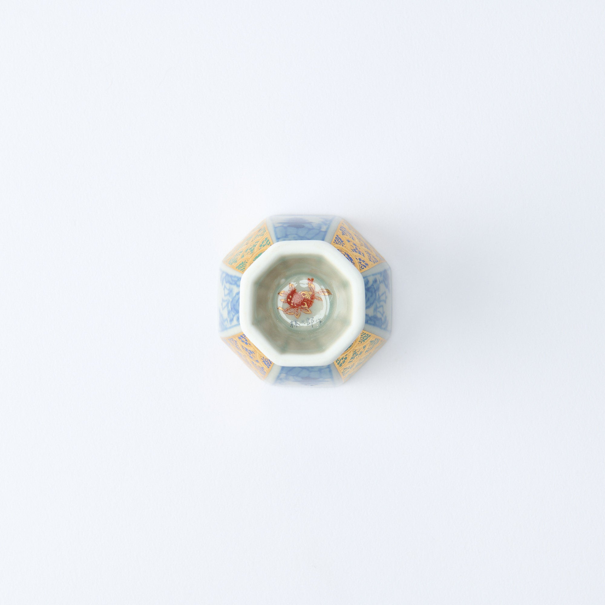 Antiguo juego de sake Imari Kinrande