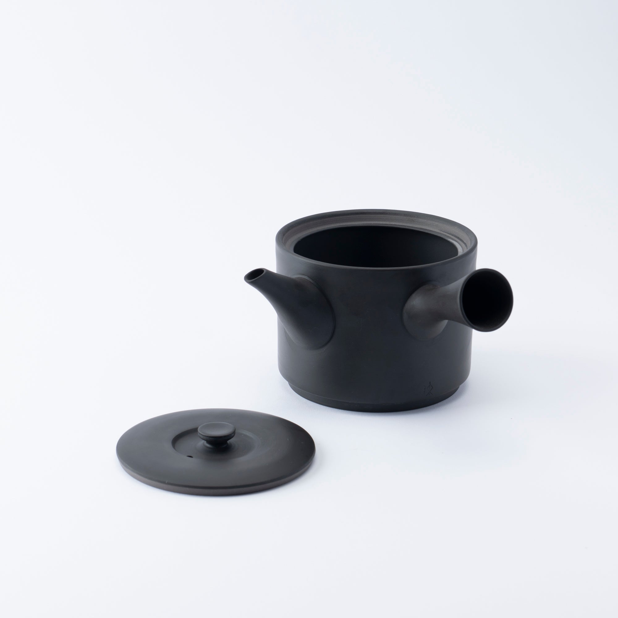 IROIRO Cylindrical Japanese Teapot 23.7 fl oz