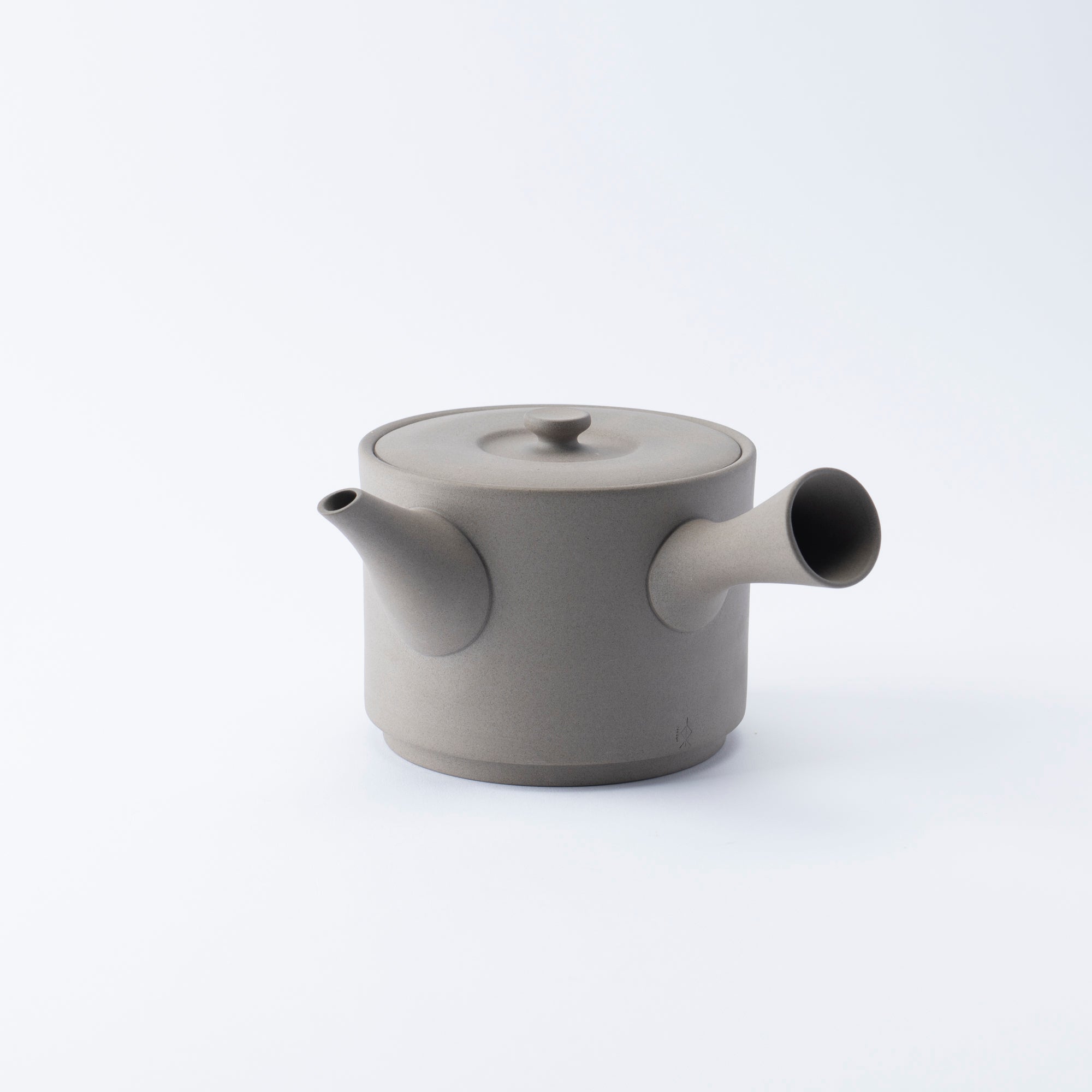 IROIRO Cylindrical Japanese Teapot 23.7 fl oz