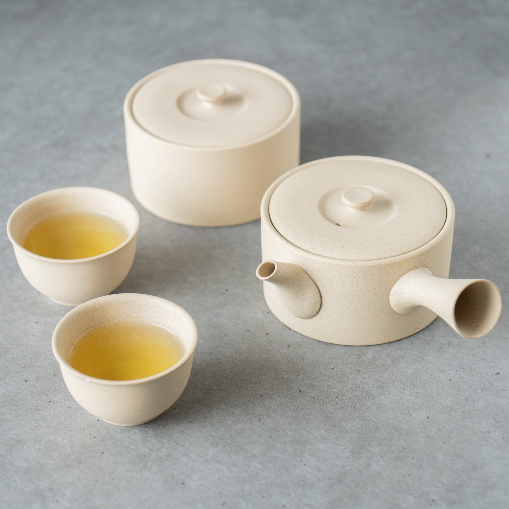 IROIRO Japanese Teacup Pair
