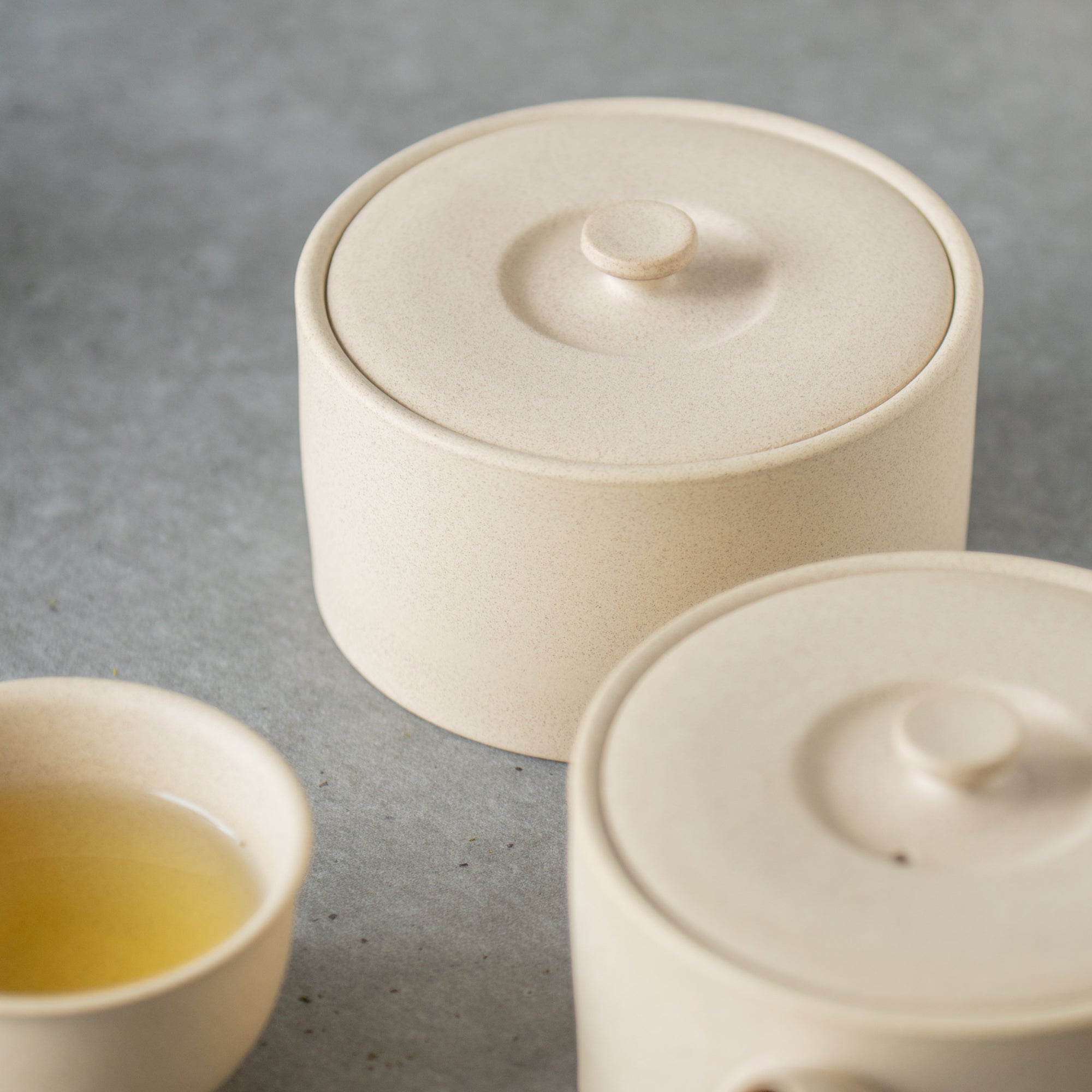 IROIRO Tea Canister 15.2 fl oz