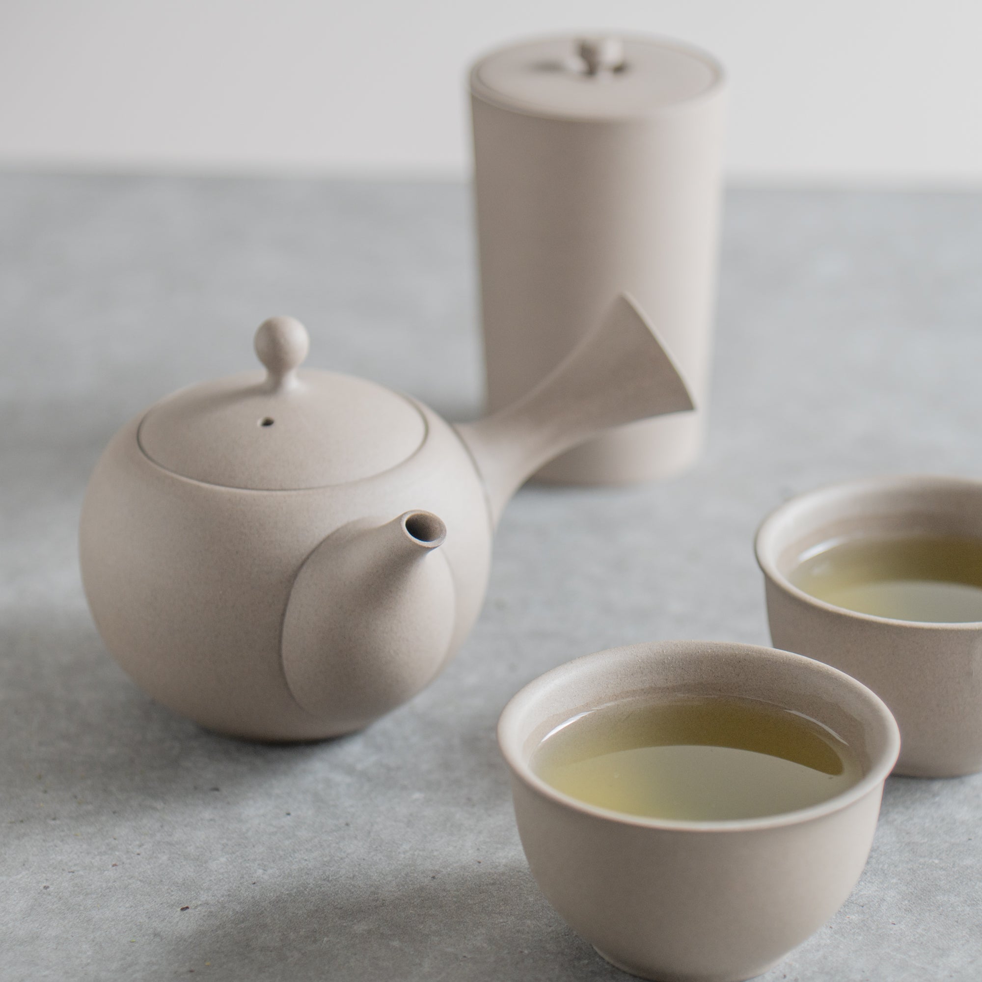 IROIRO Japanese Teapot