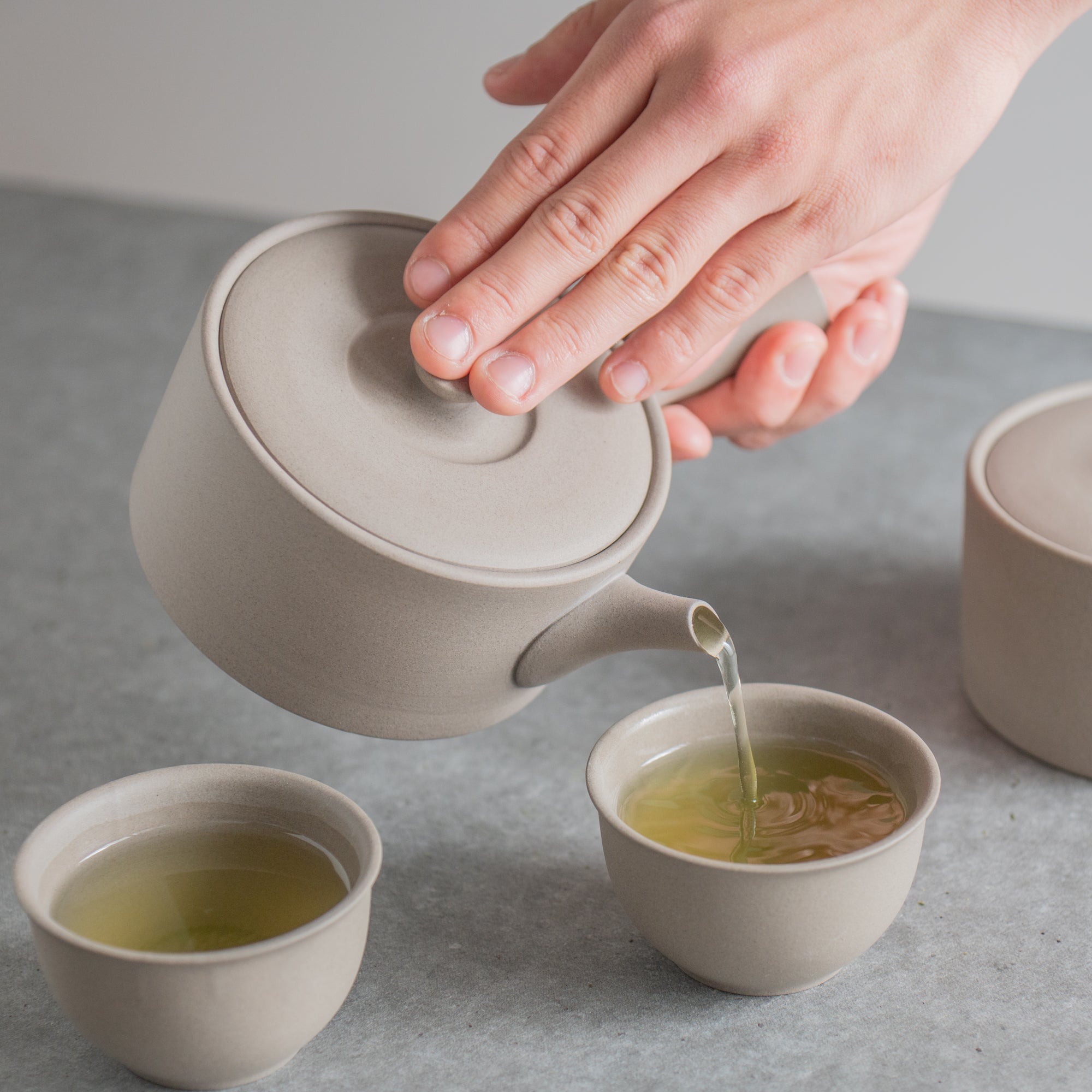 IROIRO Cylindrical Japanese Teapot 15.5 fl oz