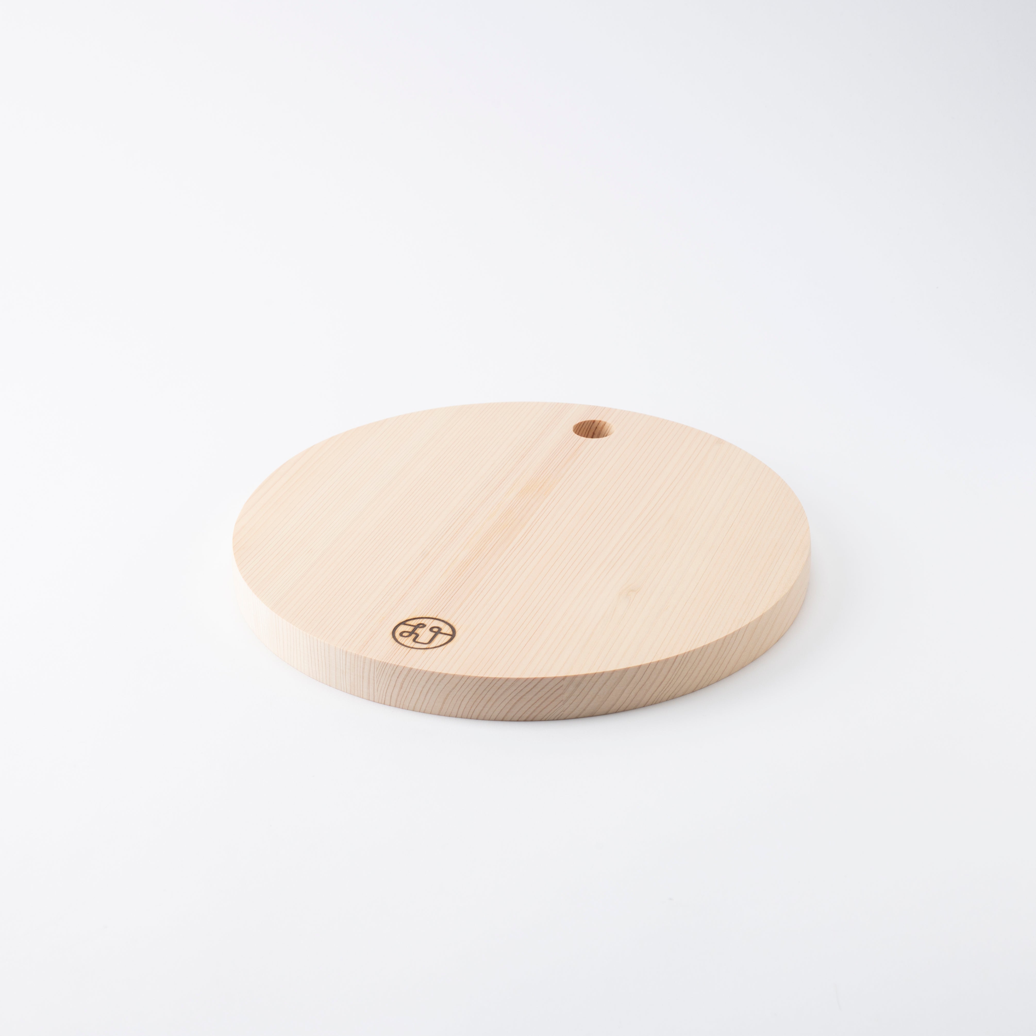 Tono Hinoki Round Cutting Board with Hole