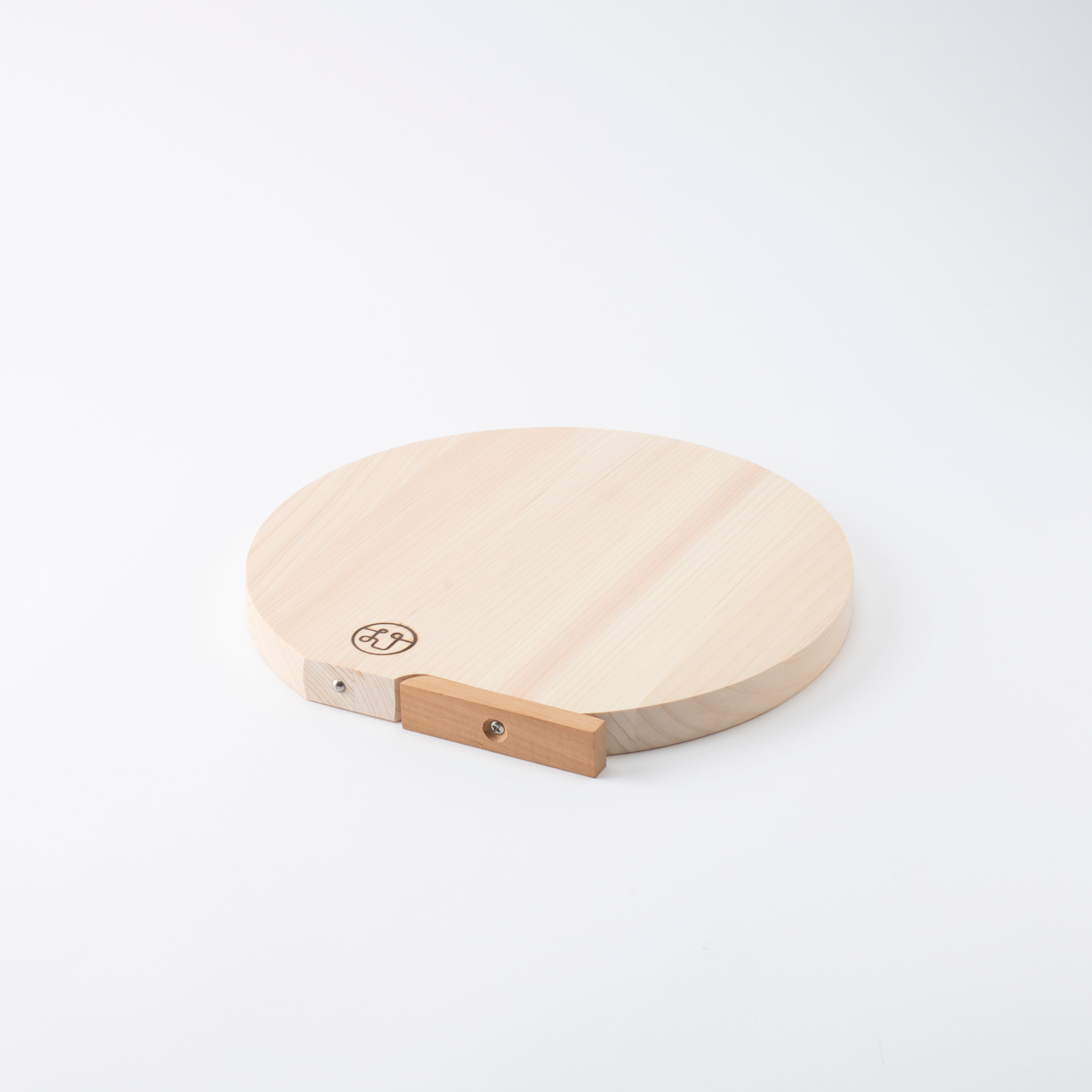 Tono Hinoki Round Cutting Board with Stand