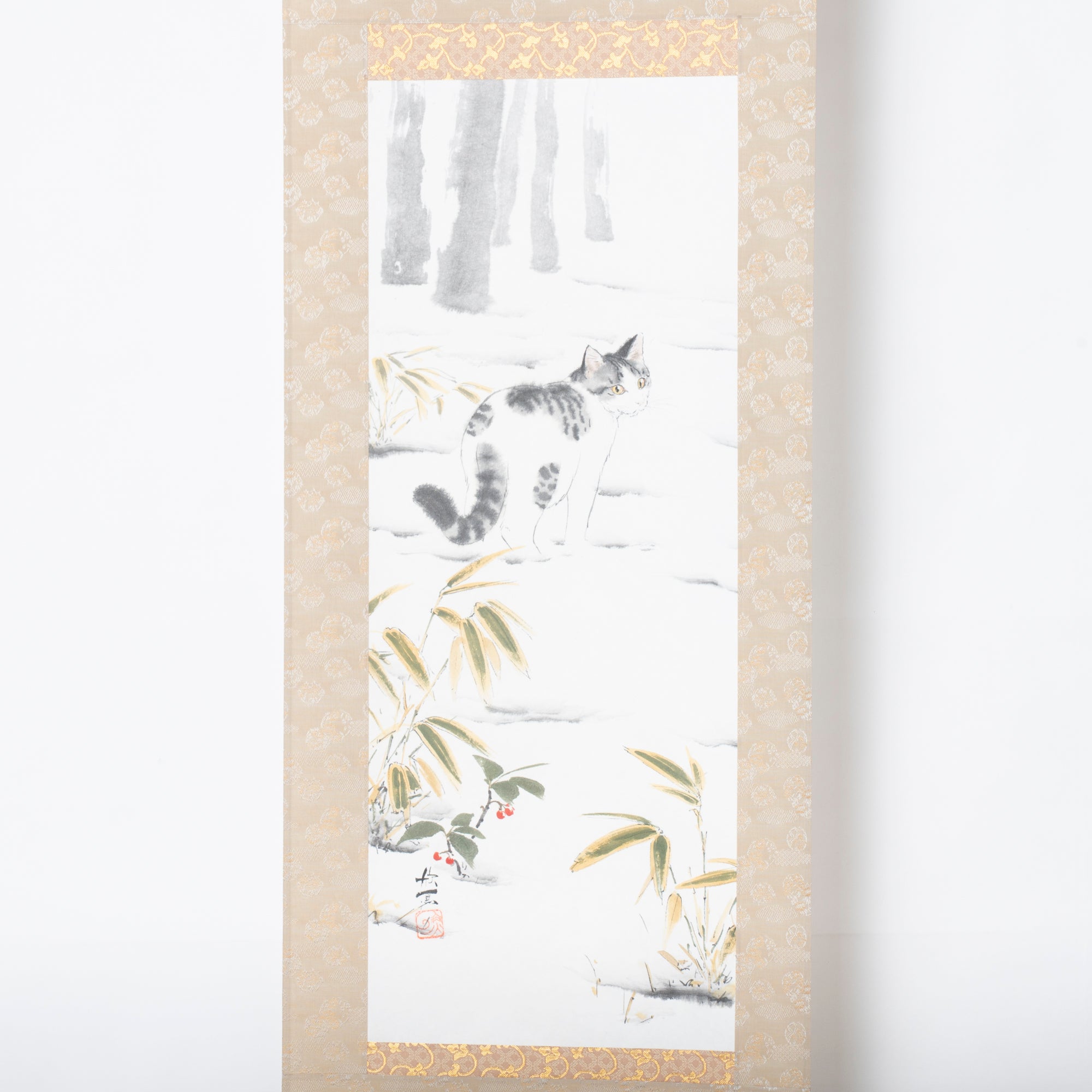 The Glancing-Back Cat Kakejiku Hanging Scroll