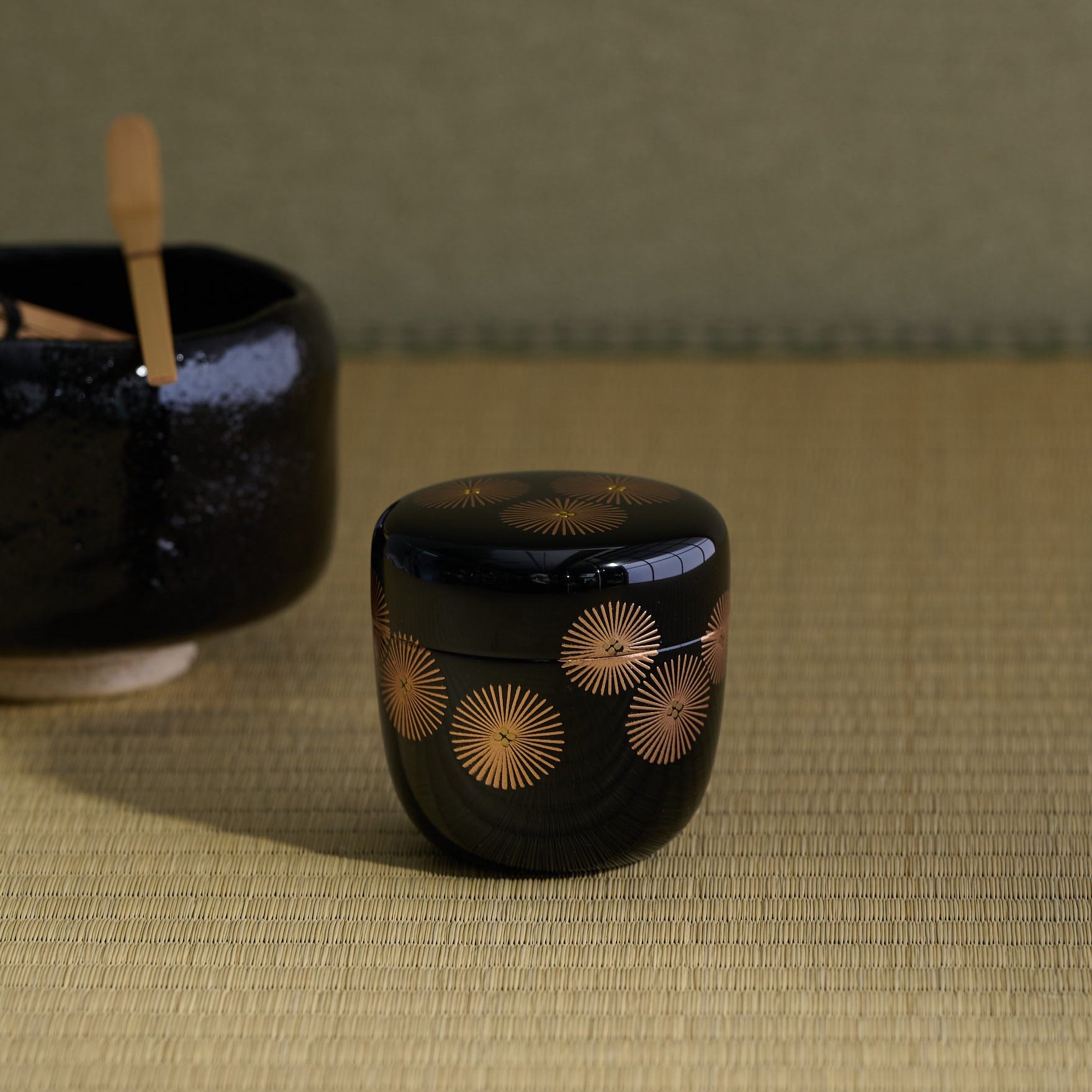 Golden Larch Tree Chu-Natsume Matcha Container