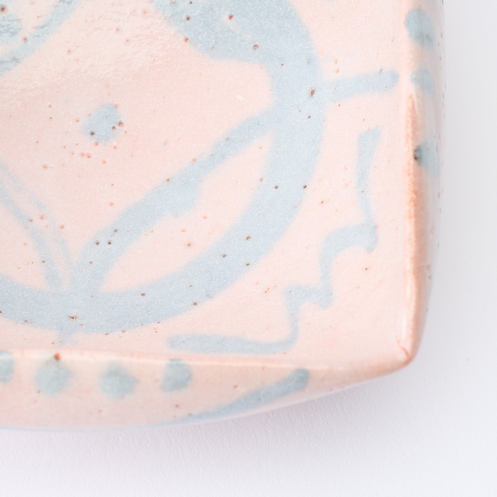 Patterned Shino Blush Square Medium Bowl