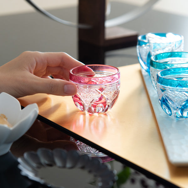 Kiyohide Glass Pink Flower Petals Edo Kiriko Cut Glass Guinomi Sake Cup