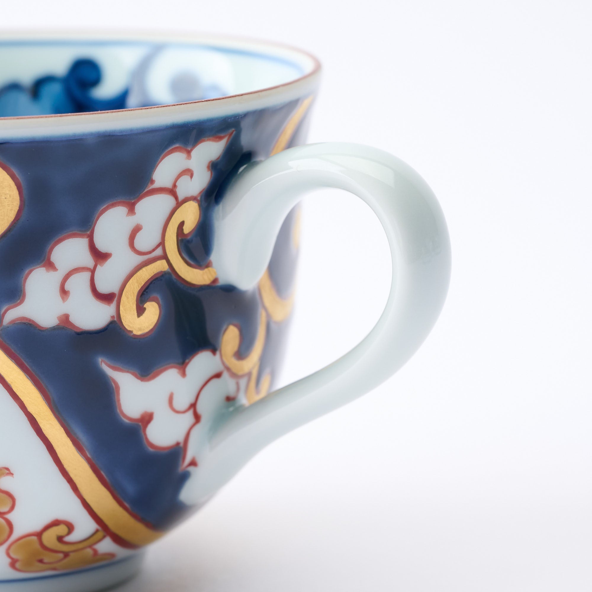 Deep Cobalt Knotted Arabesque Cup and Saucer　