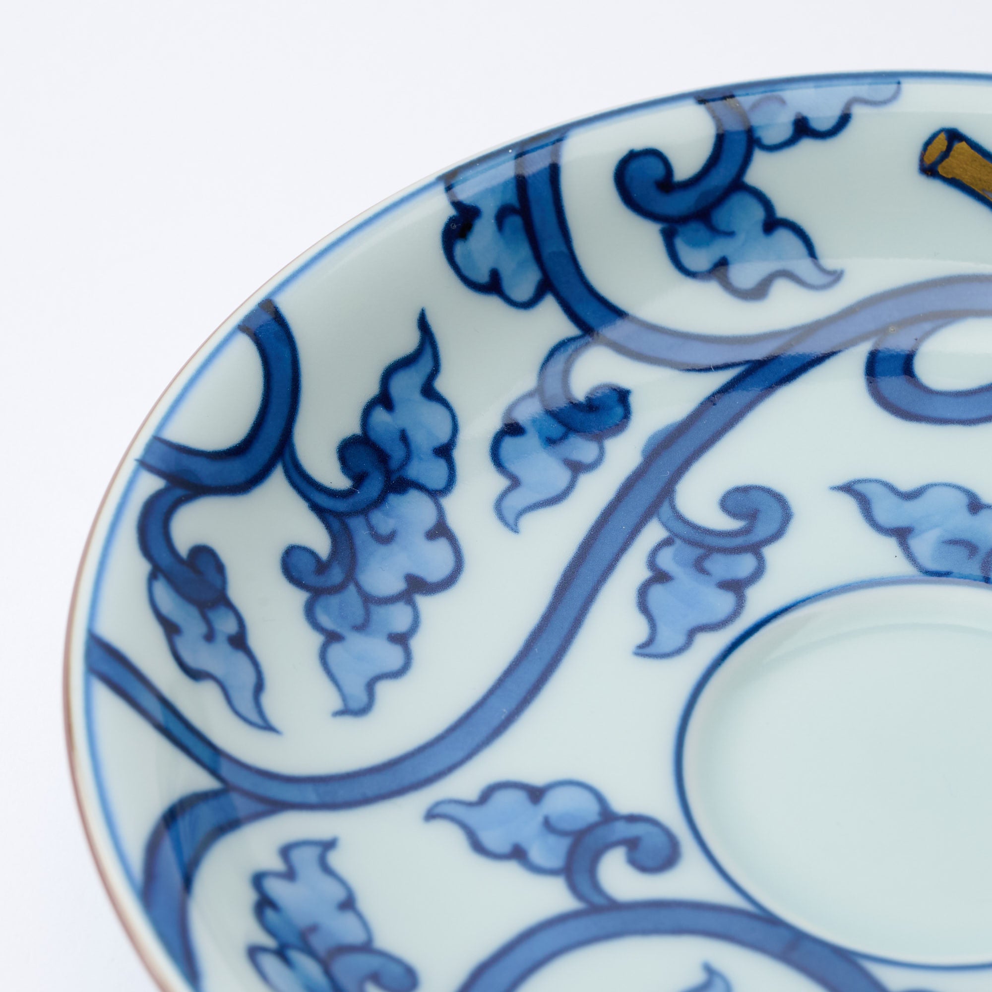 Blue Knotted Arabesque Cup and Saucer