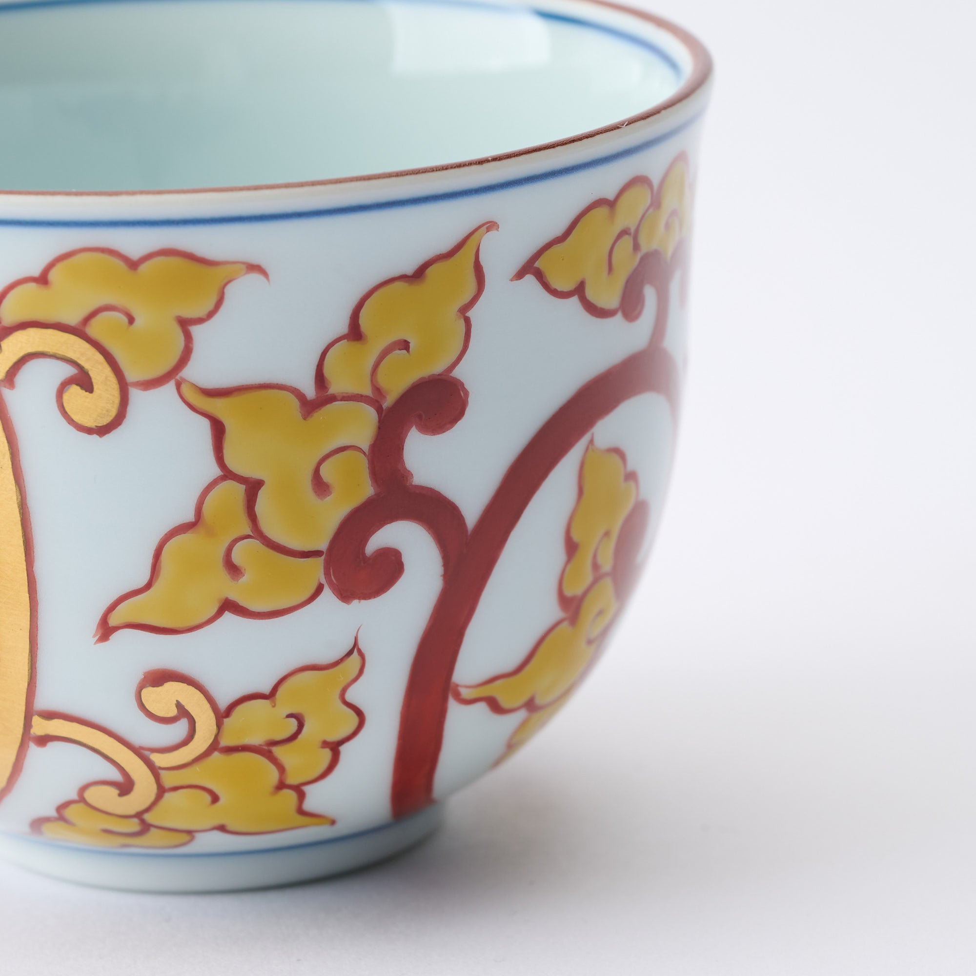 Akae Knotted Arabesque Cup and Saucer