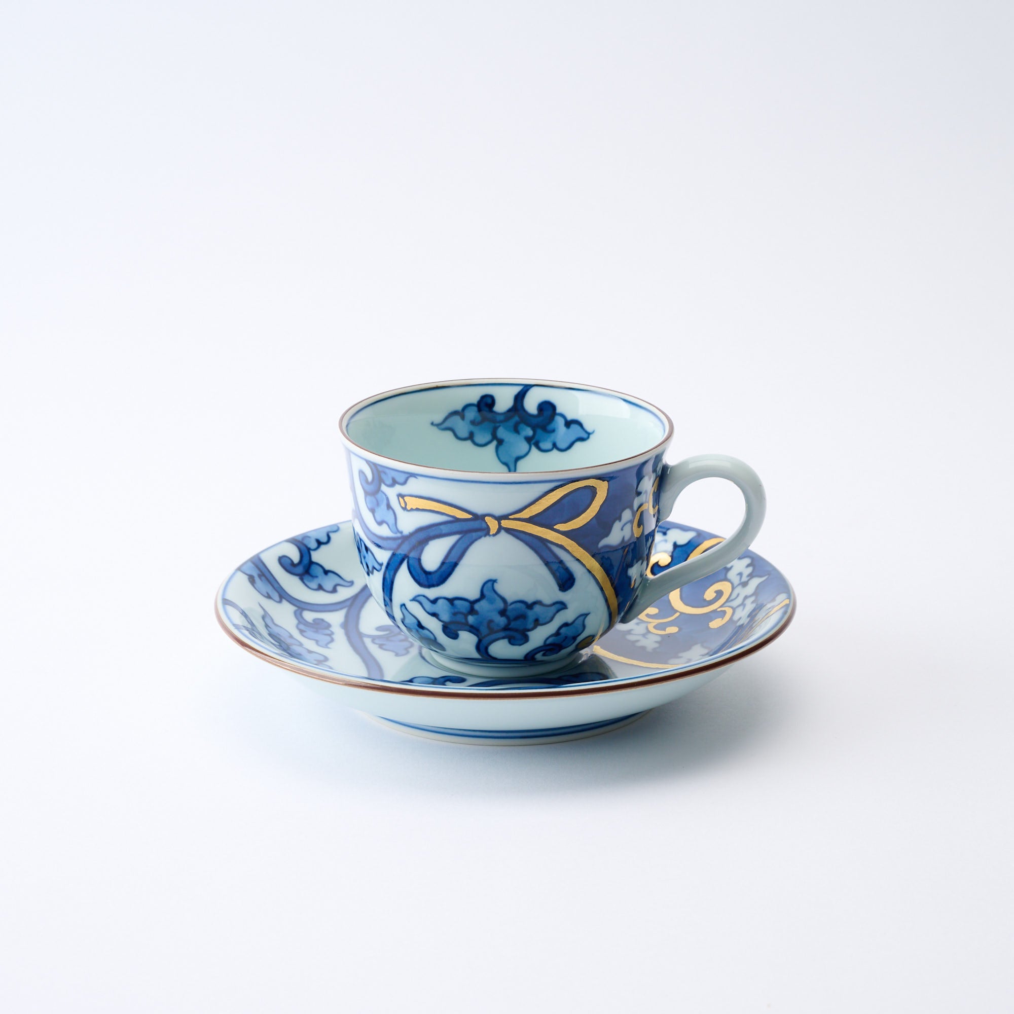 Blue Knotted Arabesque Cup and Saucer
