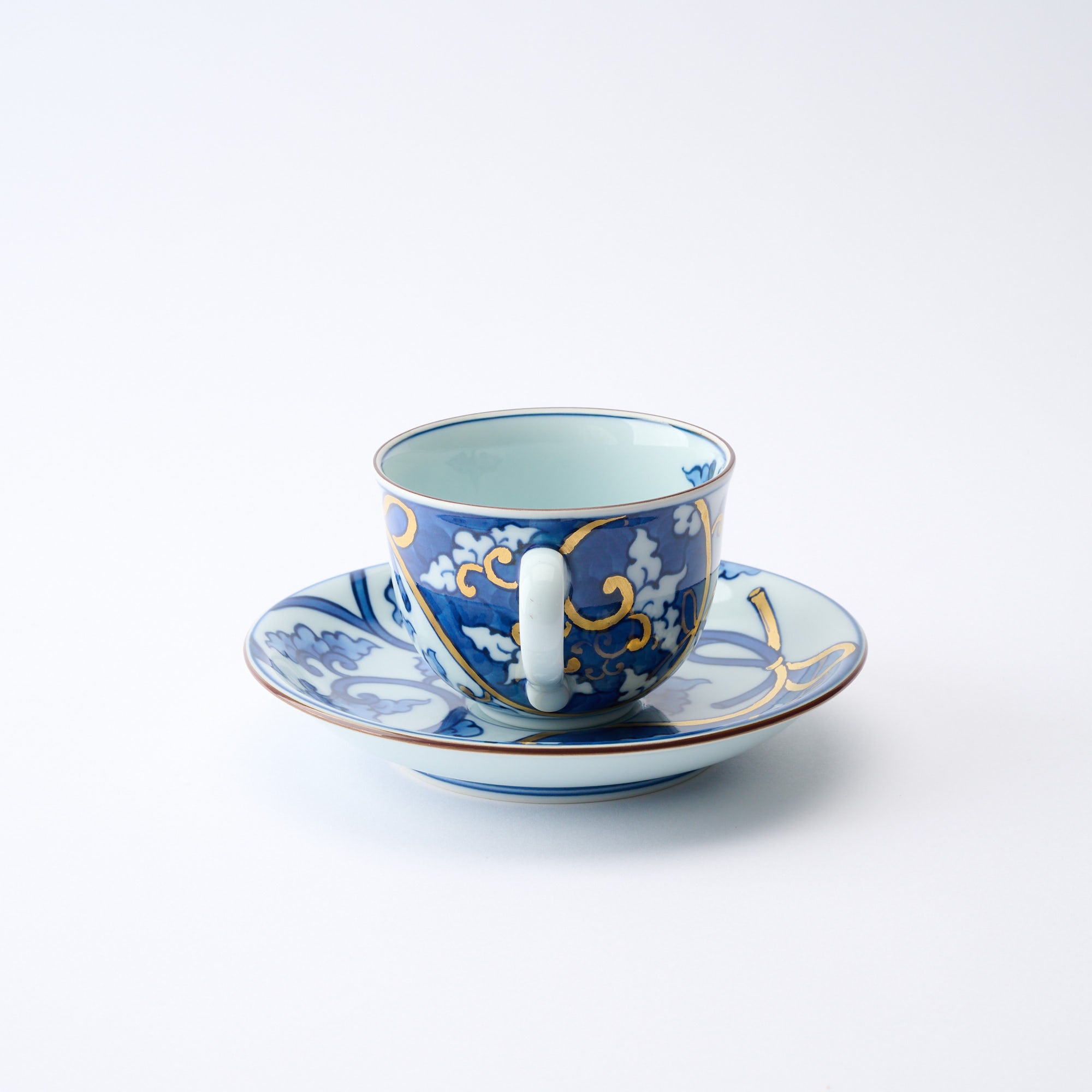 Blue Knotted Arabesque Cup and Saucer