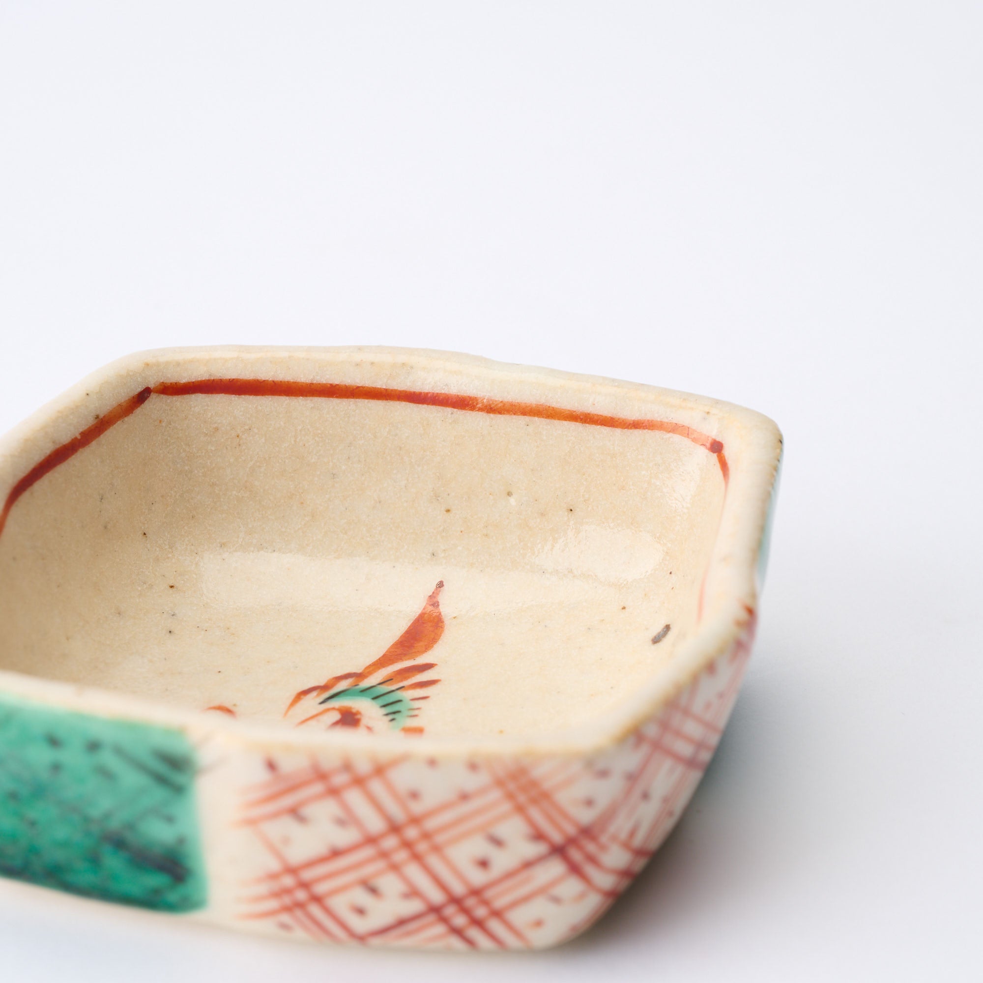 Akae Diamond Pattern Sauce Plate