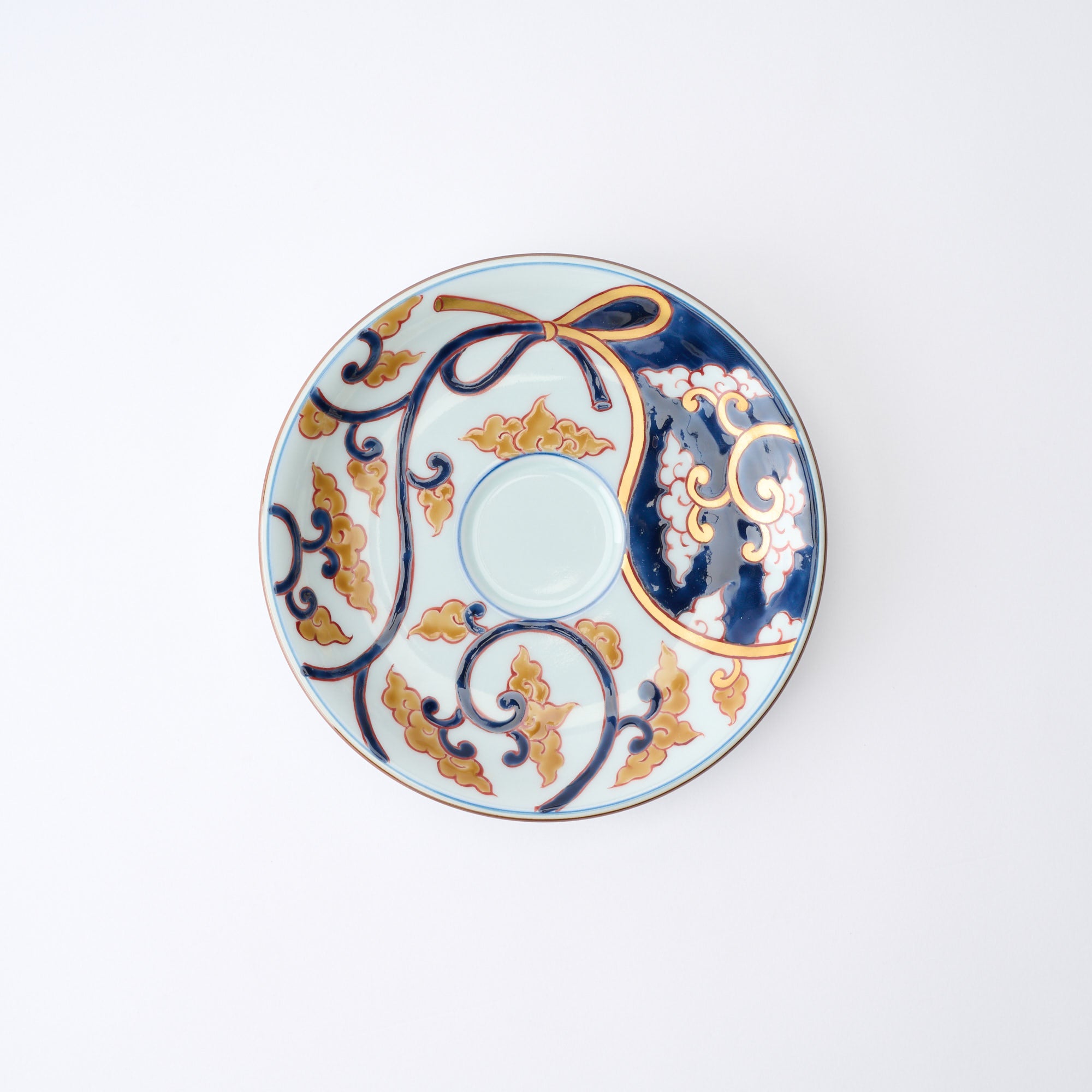 Deep Cobalt Knotted Arabesque Cup and Saucer　