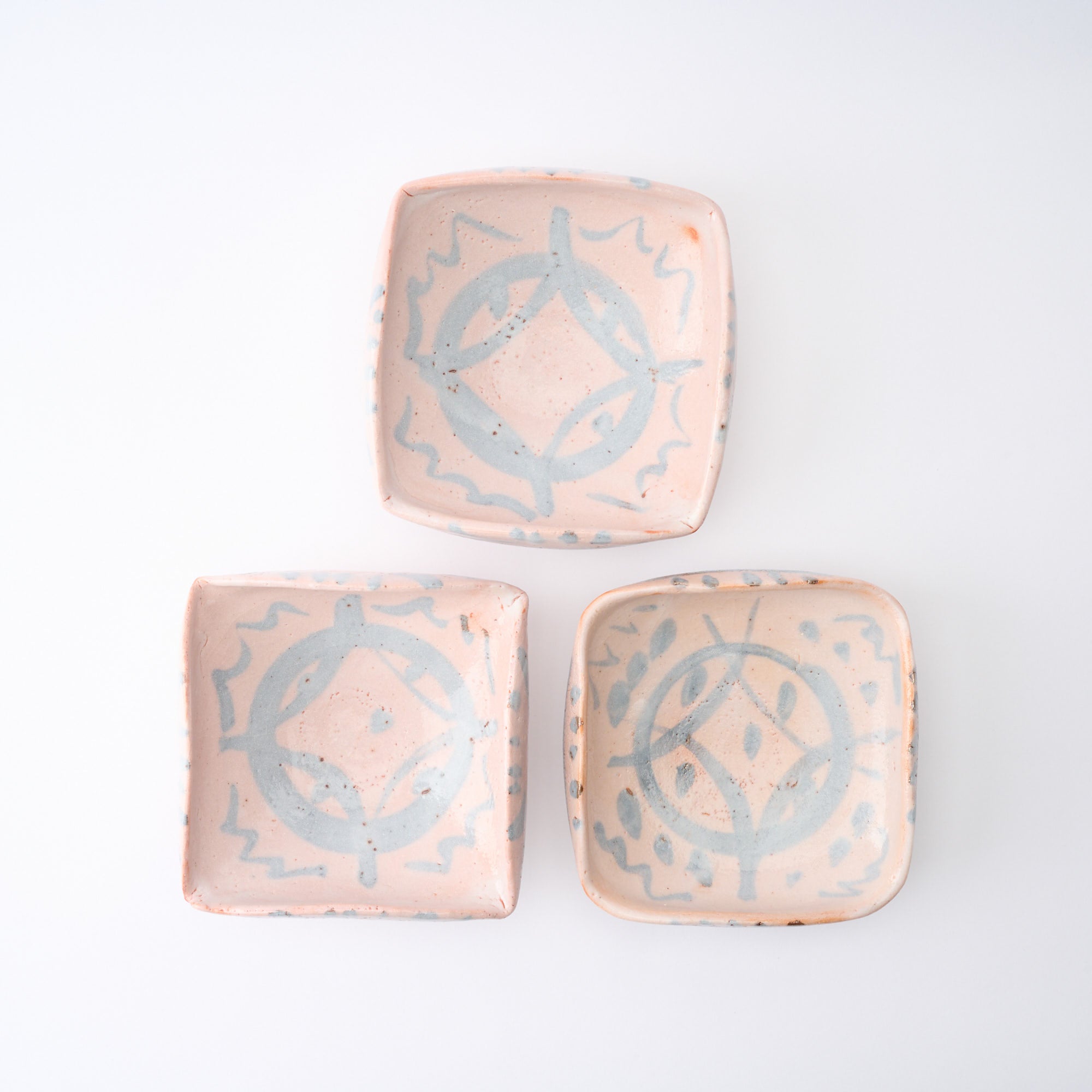 Patterned Shino Blush Square Medium Bowl