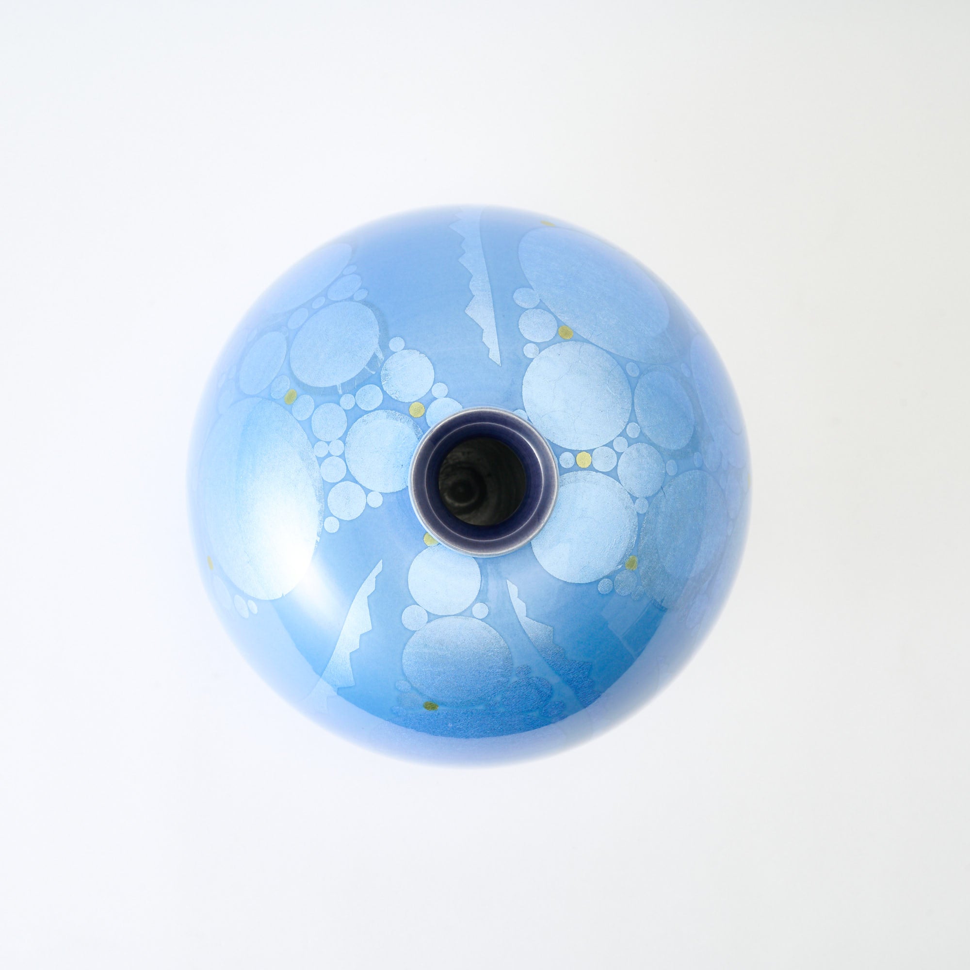 Yuri-Ginsai Pale Azure Circular Pattern Vase