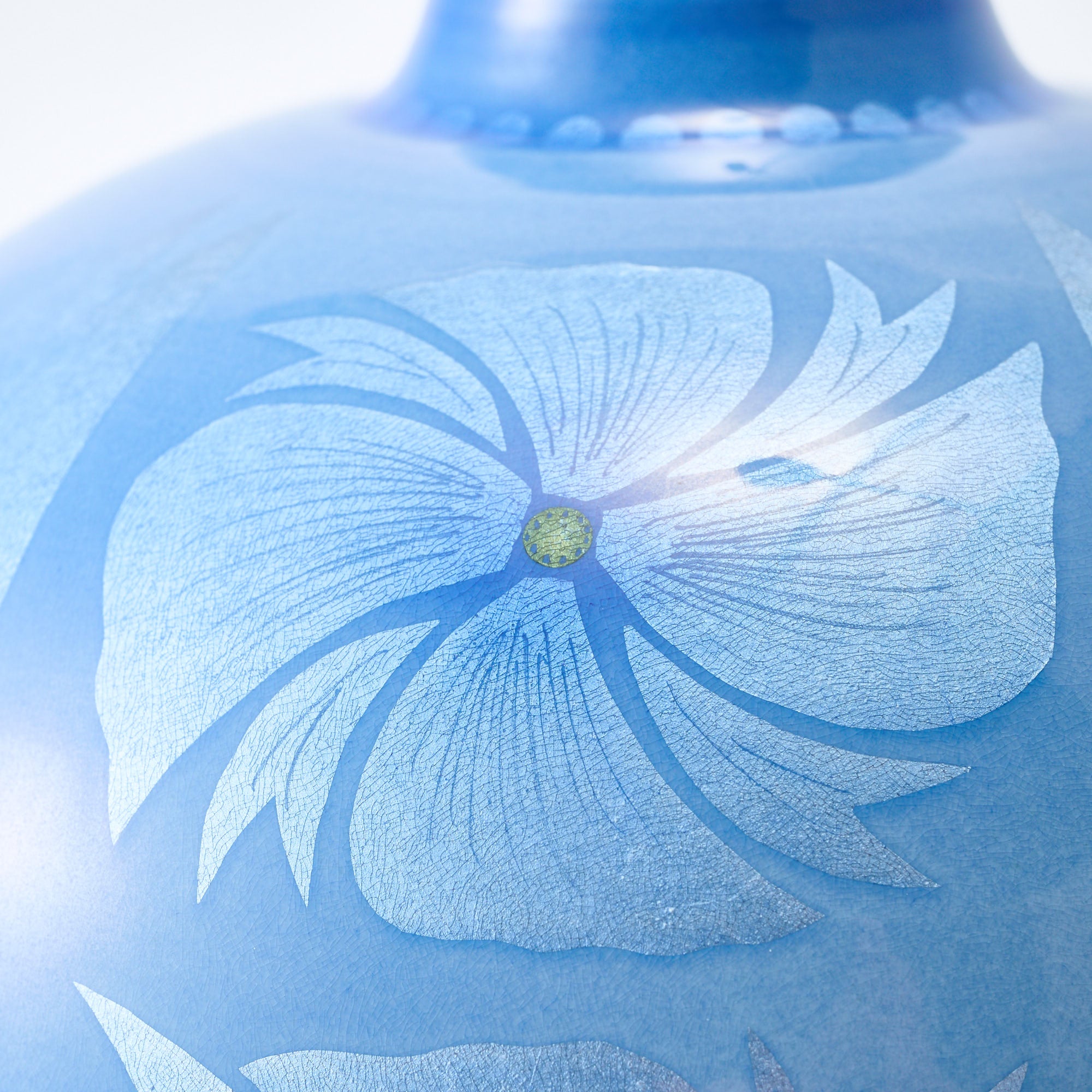 Yuri-Ginsai Pale Azure Flower Pattern Vase