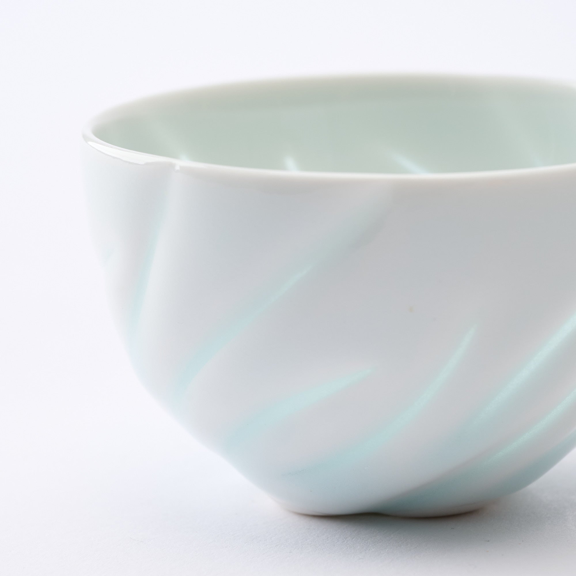 Soft Light Guinomi Sake Cup