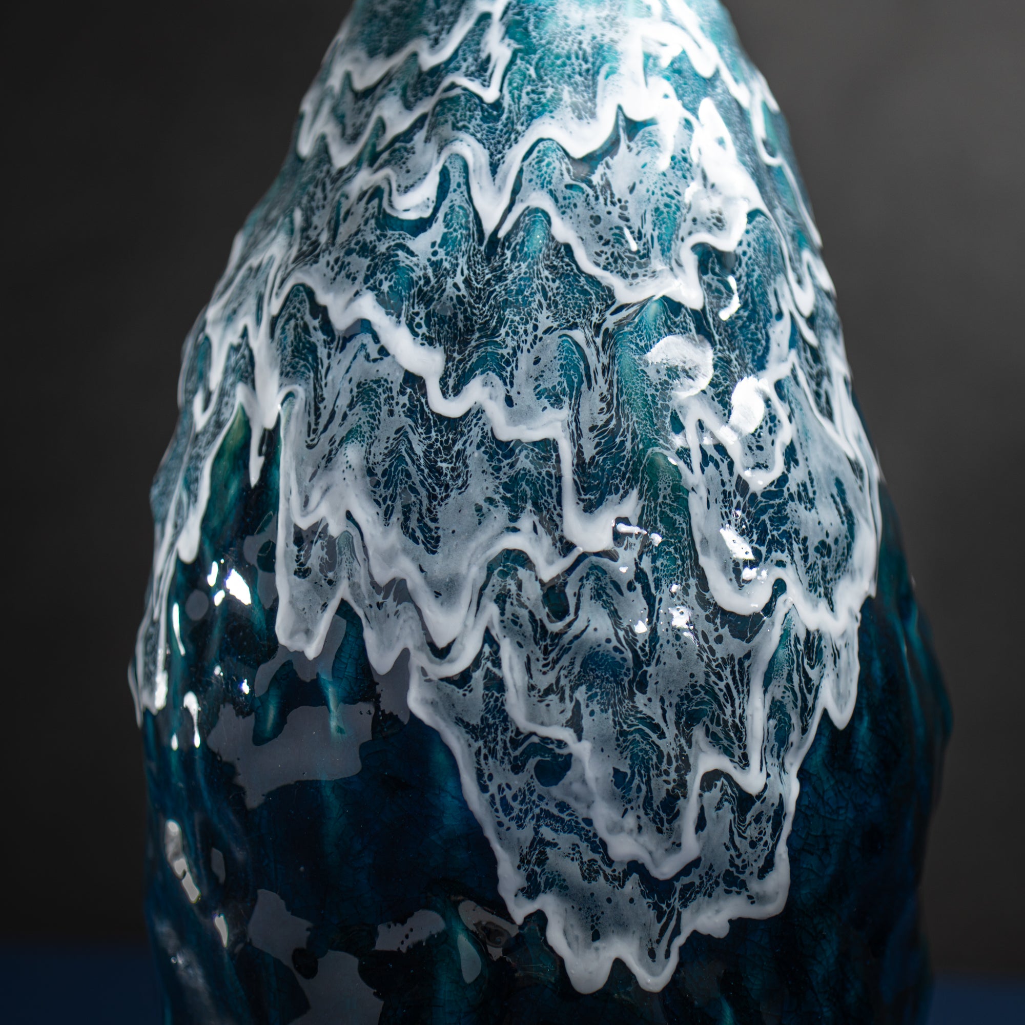 Sazameku Cascade Tall Japanese Flower Vase