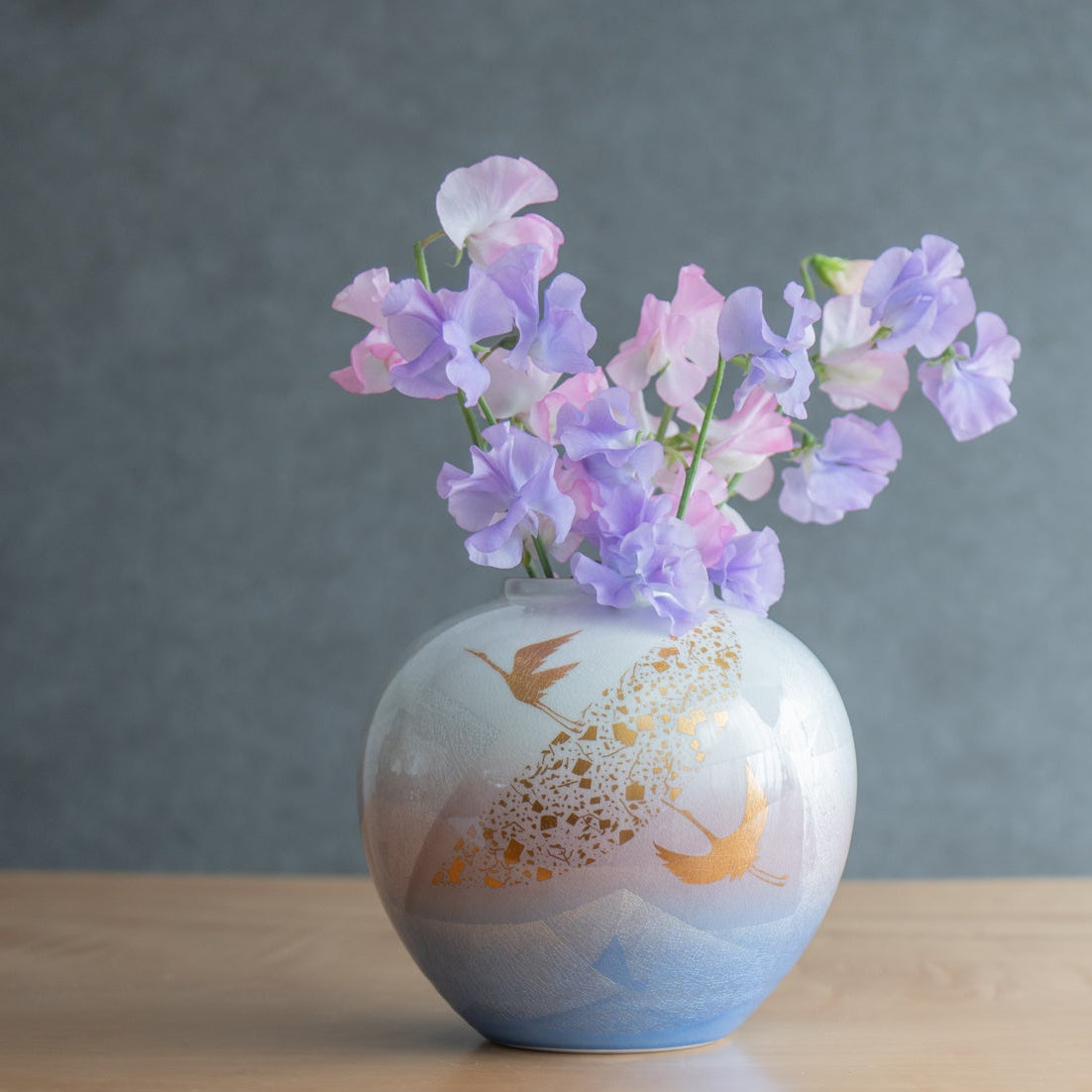 Ginsai Crane Round Japanese Flower Vase 6.9 IN