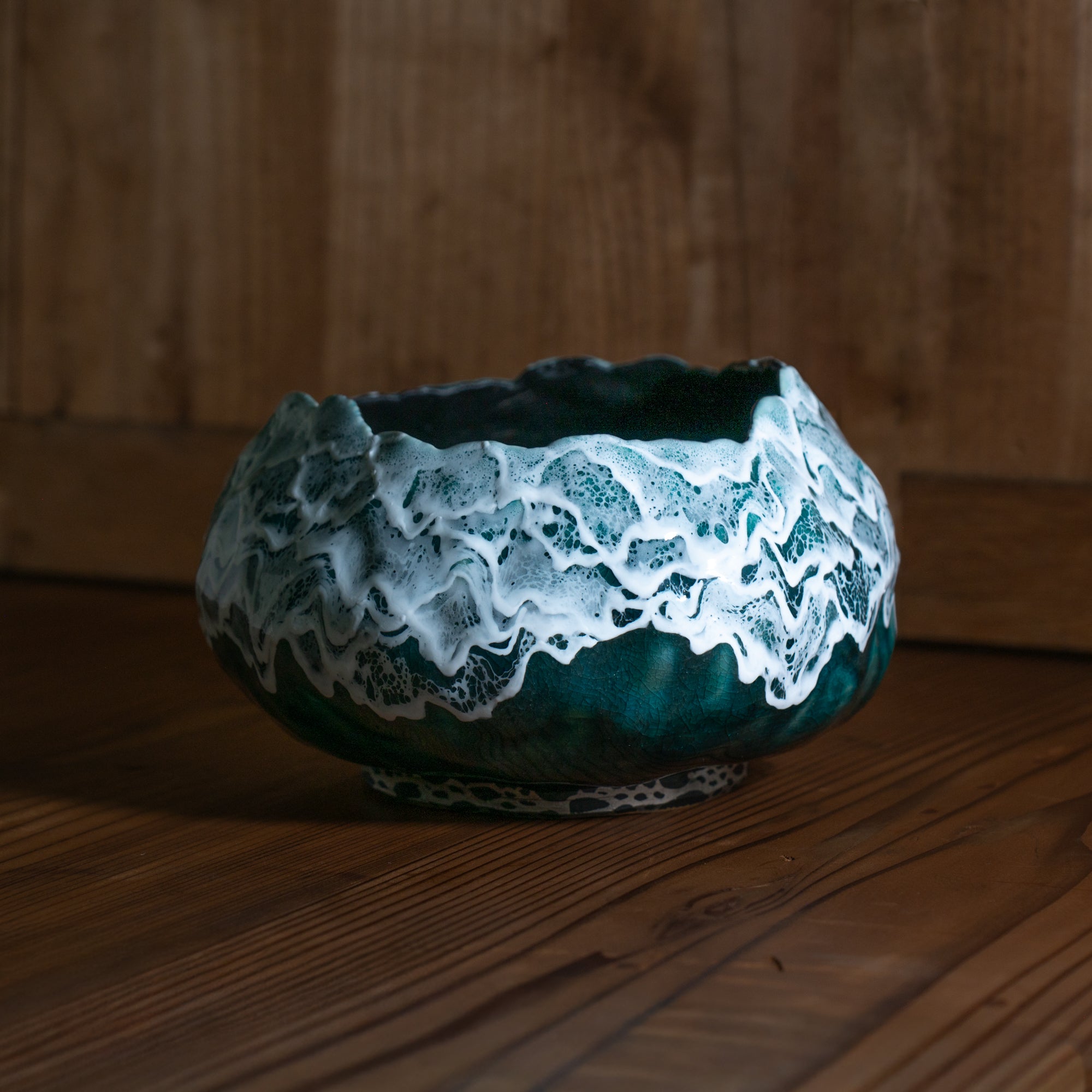Sazameku Cascade Round Japanese Flower Vase　