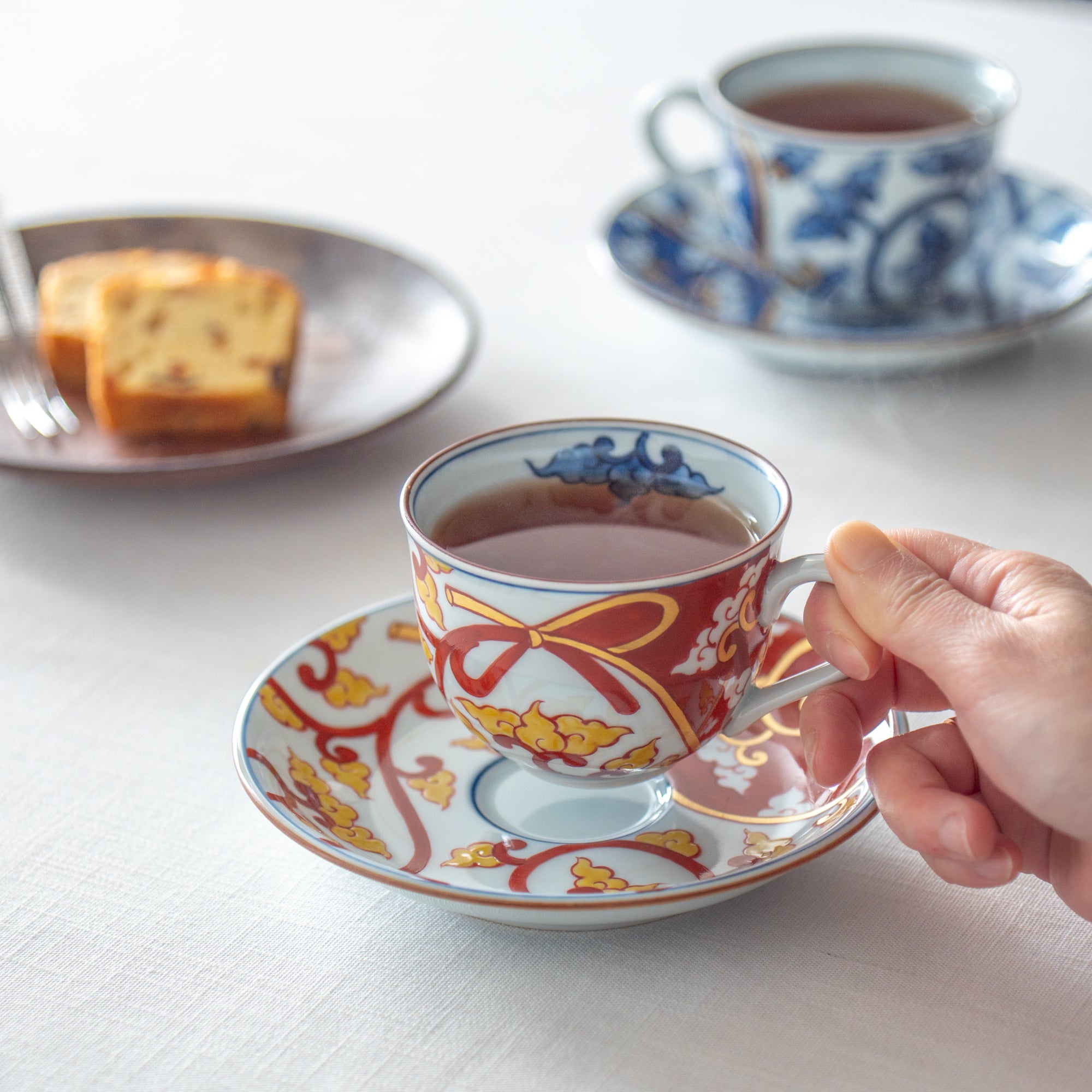 Akae Knotted Arabesque Cup and Saucer