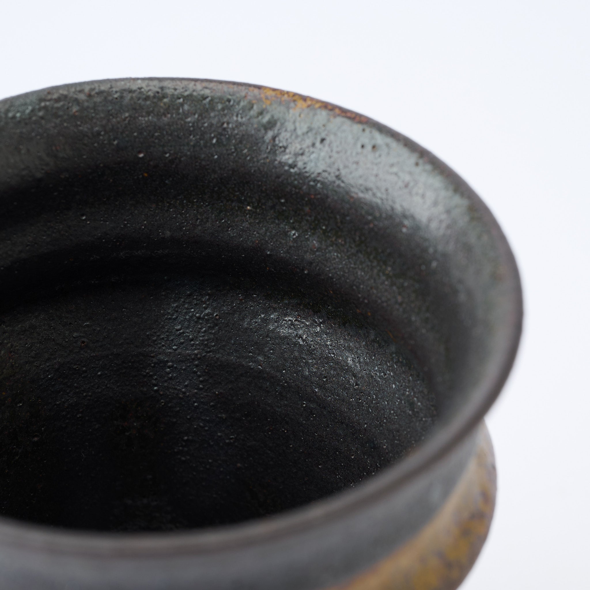 Torch Brown Inlay on Black Plant Pot 3.1 In