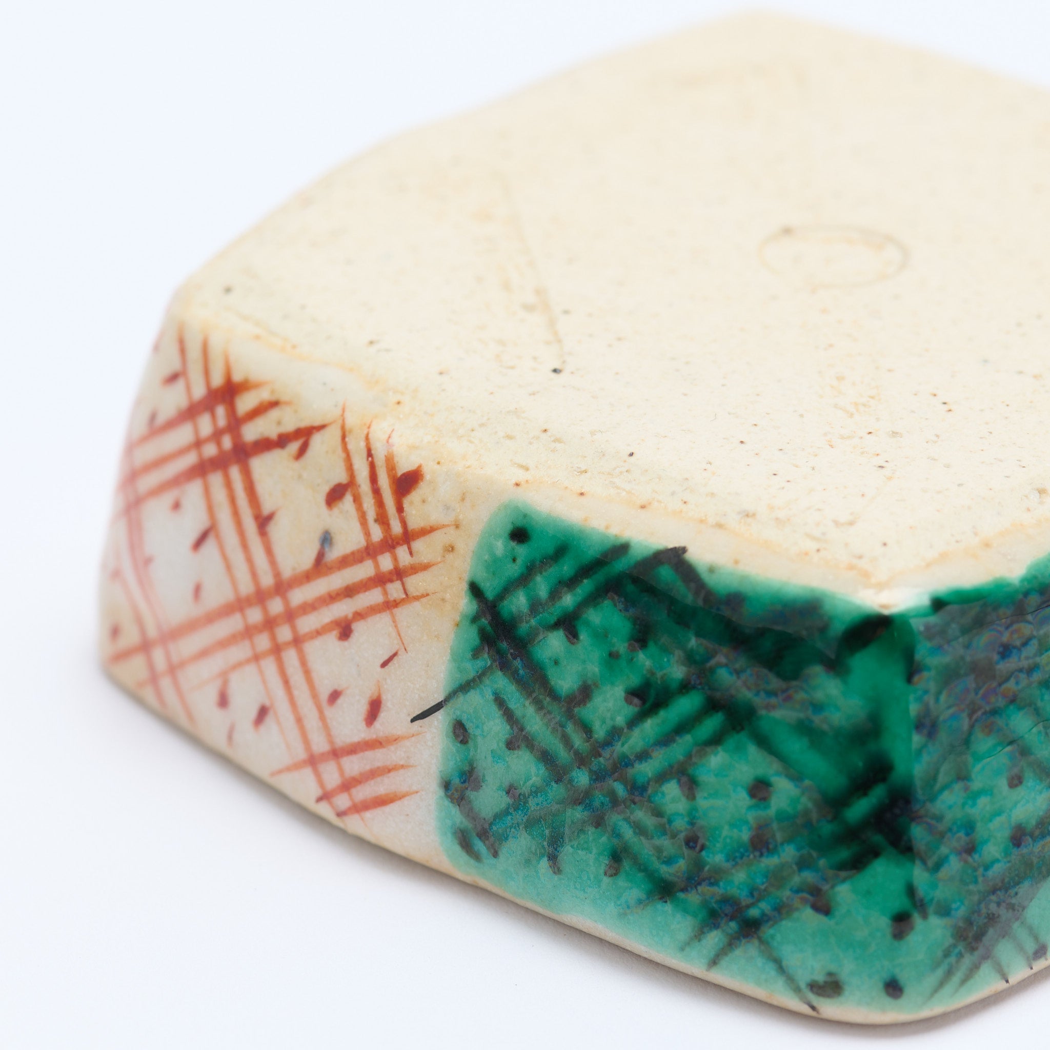 Akae Diamond Pattern Sauce Plate