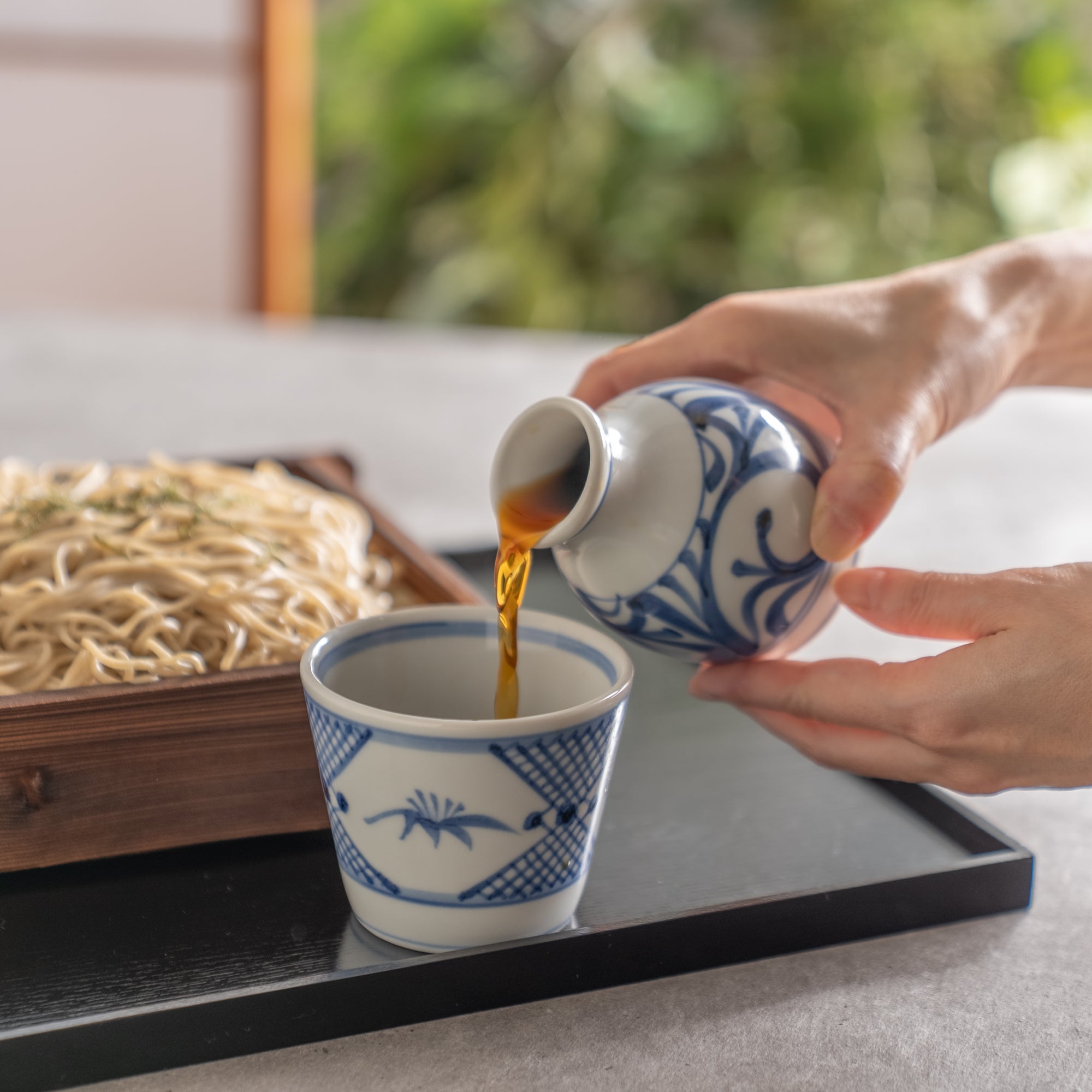 Traditional Patterned Sauce Bottle 5.1 fl oz