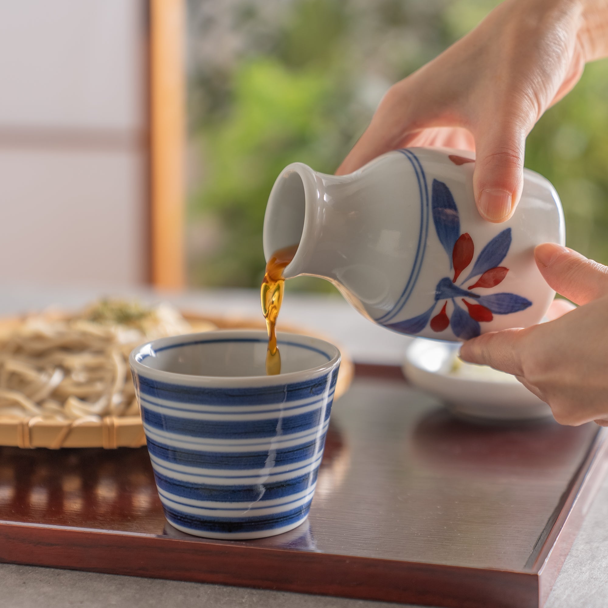 Traditional Patterned Sauce Bottle 7.8 fl oz