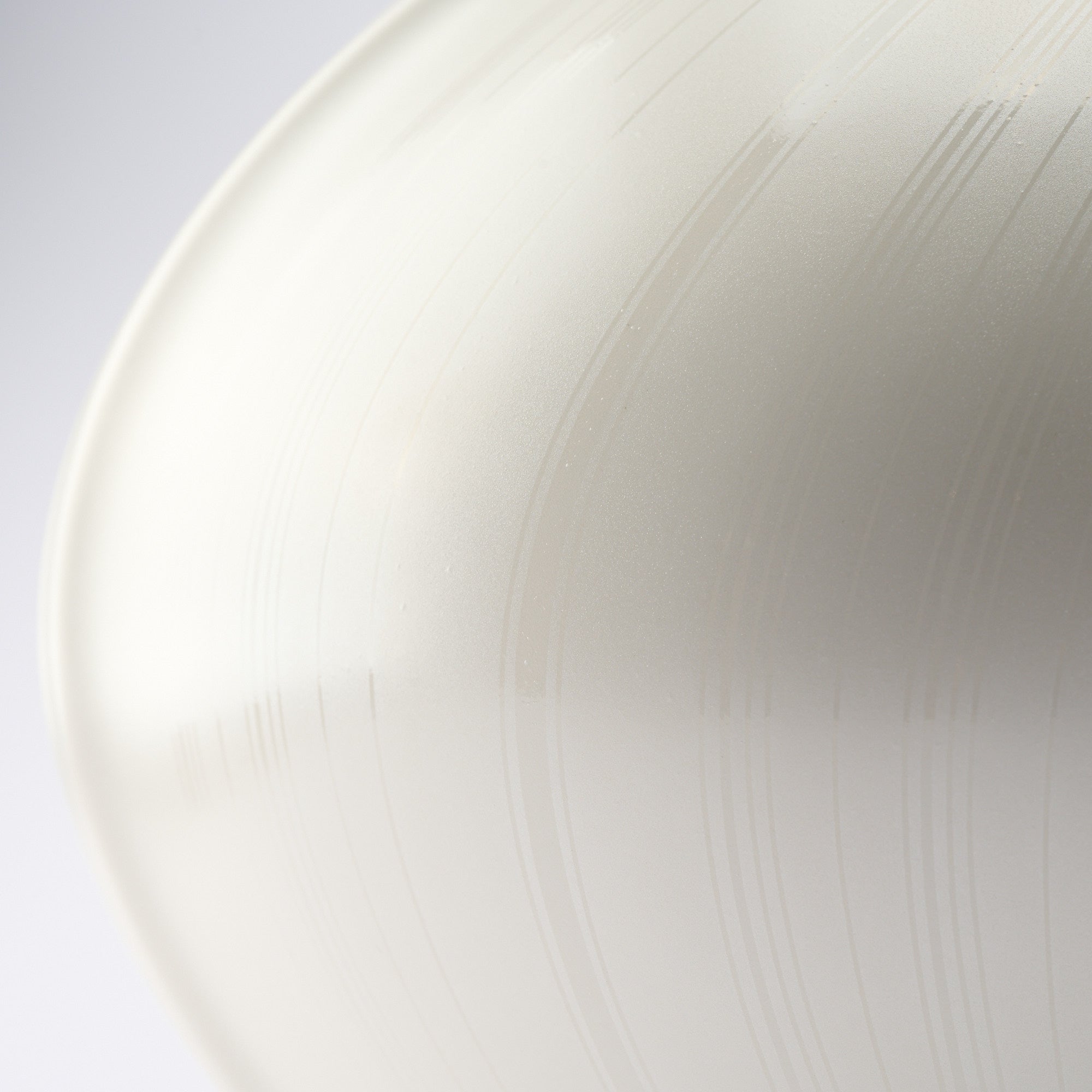 Shinju Kosai Round Vase
