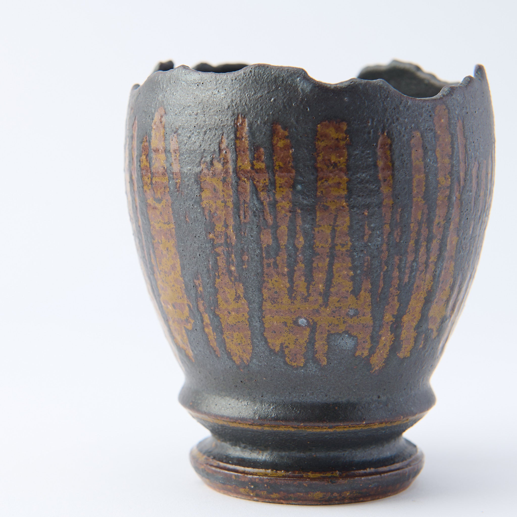 Chalaza Cracked Rim Brown Inlay on Black Plant Pot 3.7 In