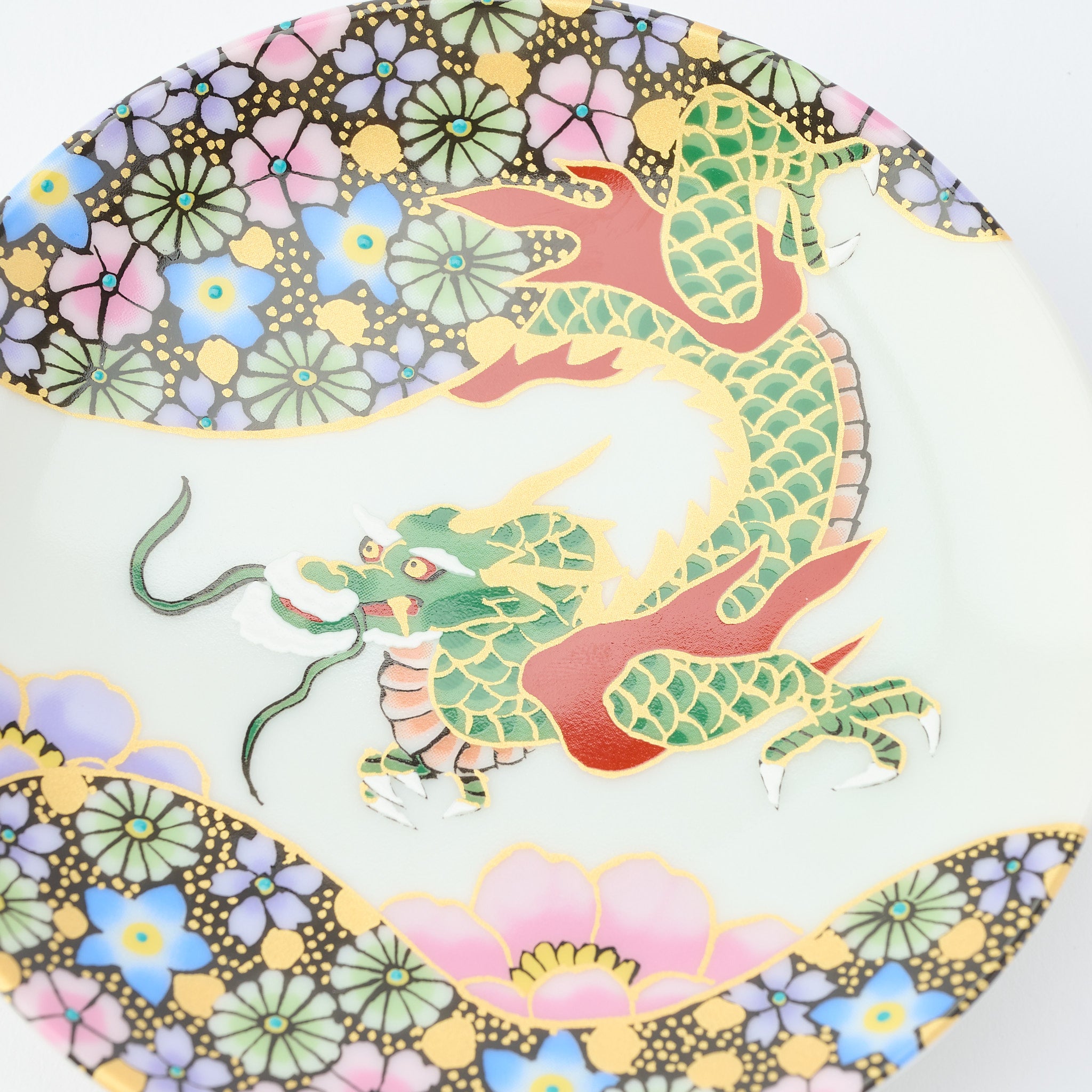 Kutani Art Auspicious Motifs Sauce Plate