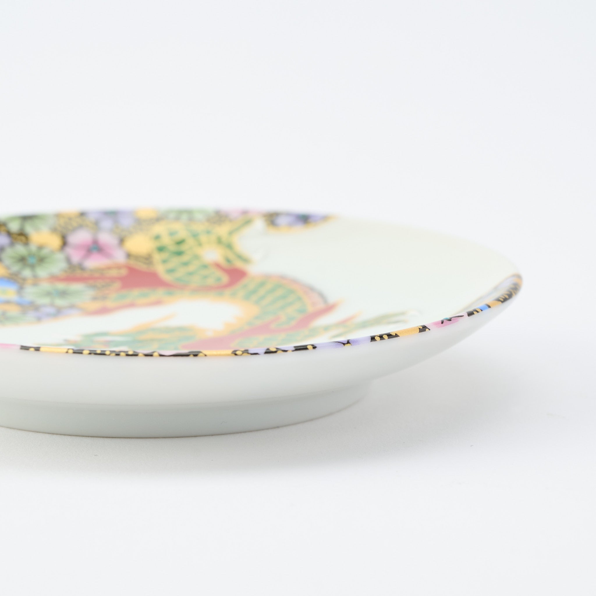 Kutani Art Auspicious Motifs Sauce Plate