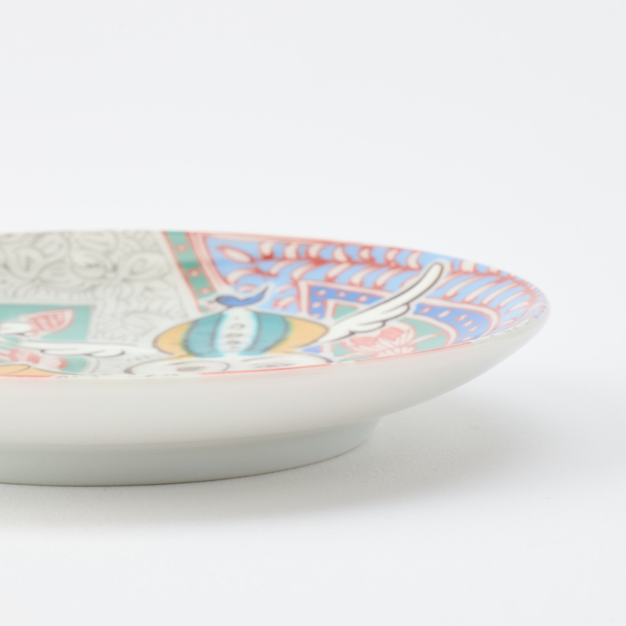 Kutani Art Auspicious Motifs Sauce Plate